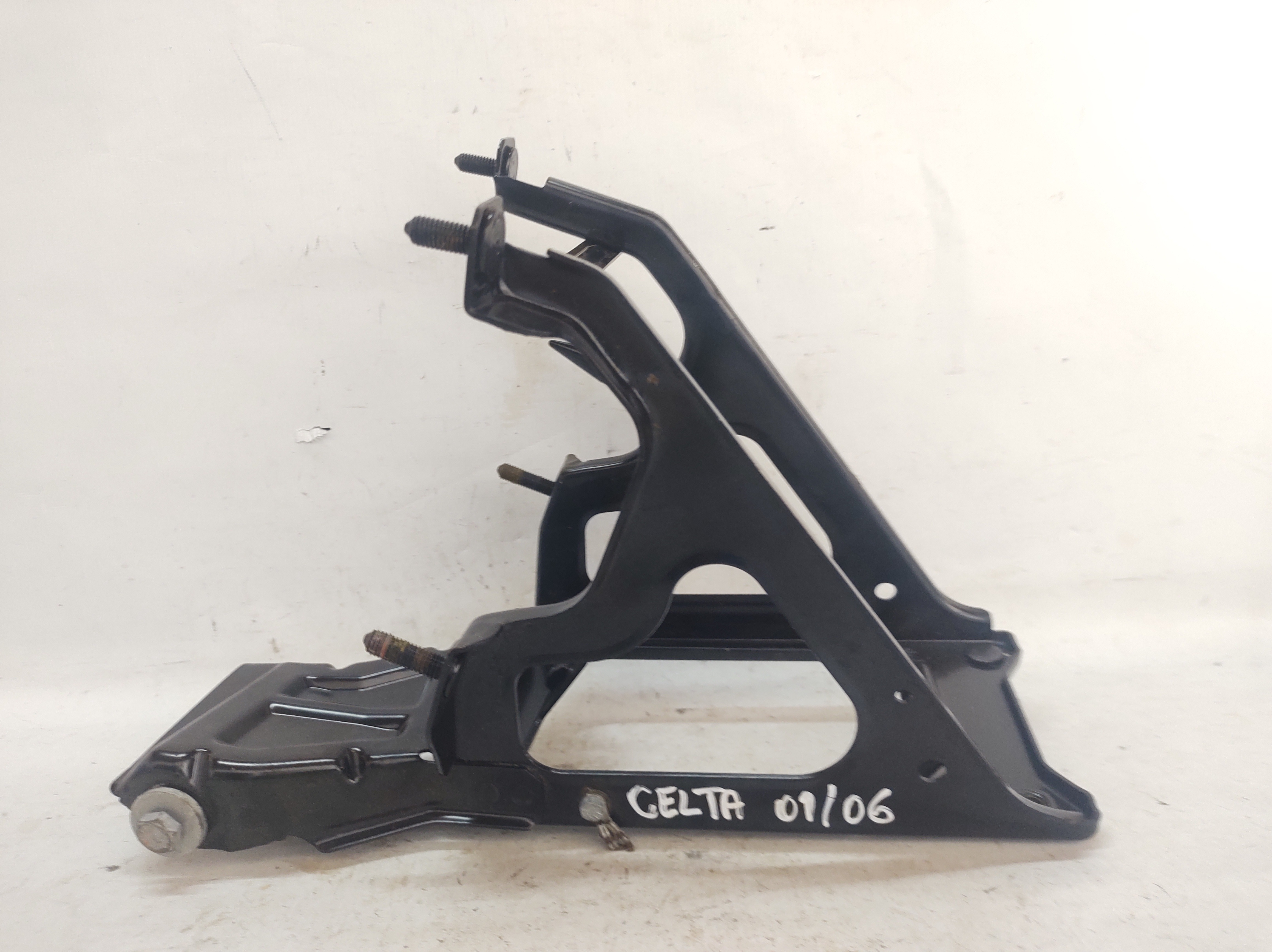 Suporte Pedais Freio Embreagem Corsa Celta 01 A 06 6