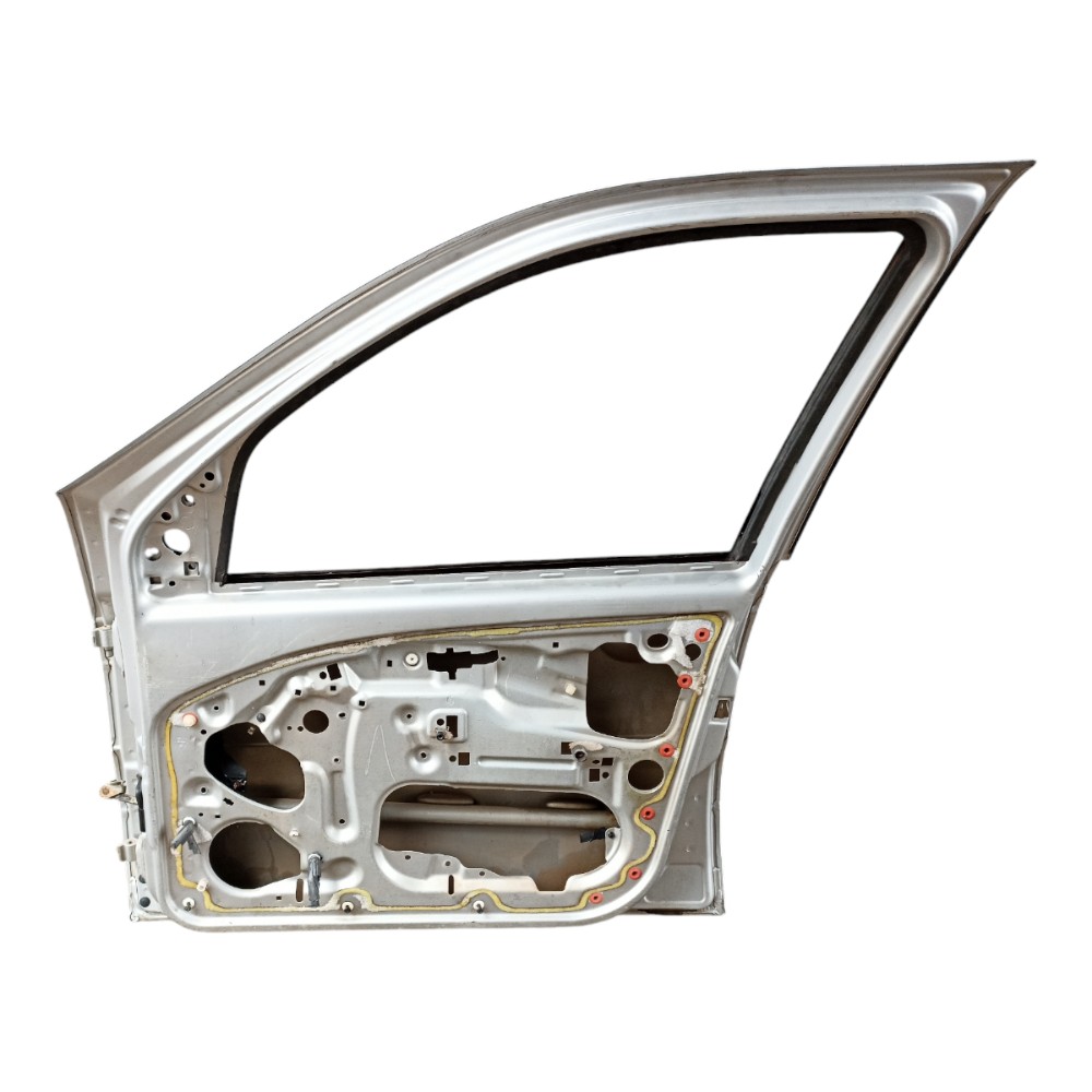 Lorta Dianteira Direita Palio Siena 4p 2009 2010 2011 A 2012 Dianteira Direito Prata 13