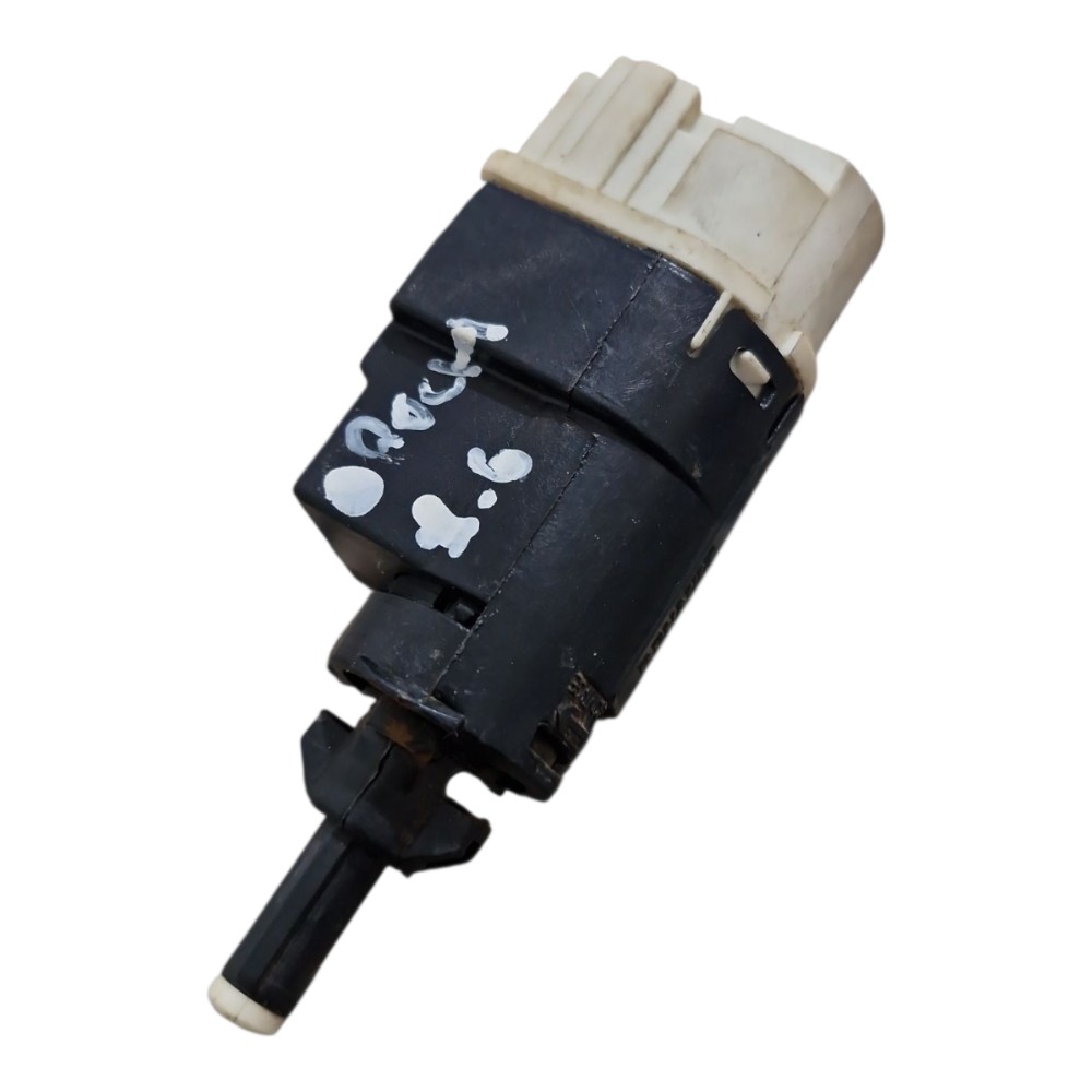 Interruptor Freio Duster Oroch Sandero Logan 1.6 253206170r