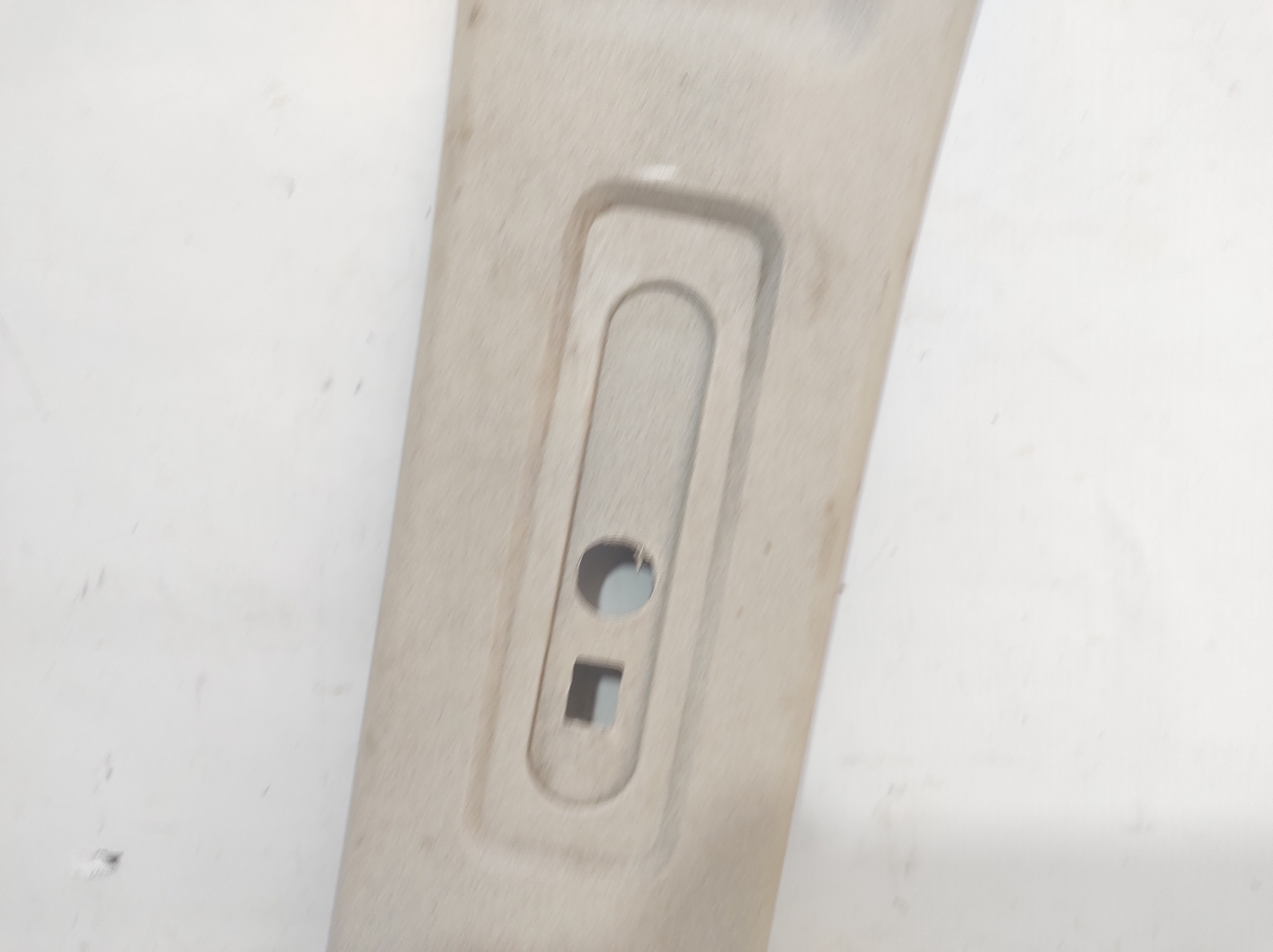 Moldura Superior Coluna Central Direita Idea 4 A10 735371613 3