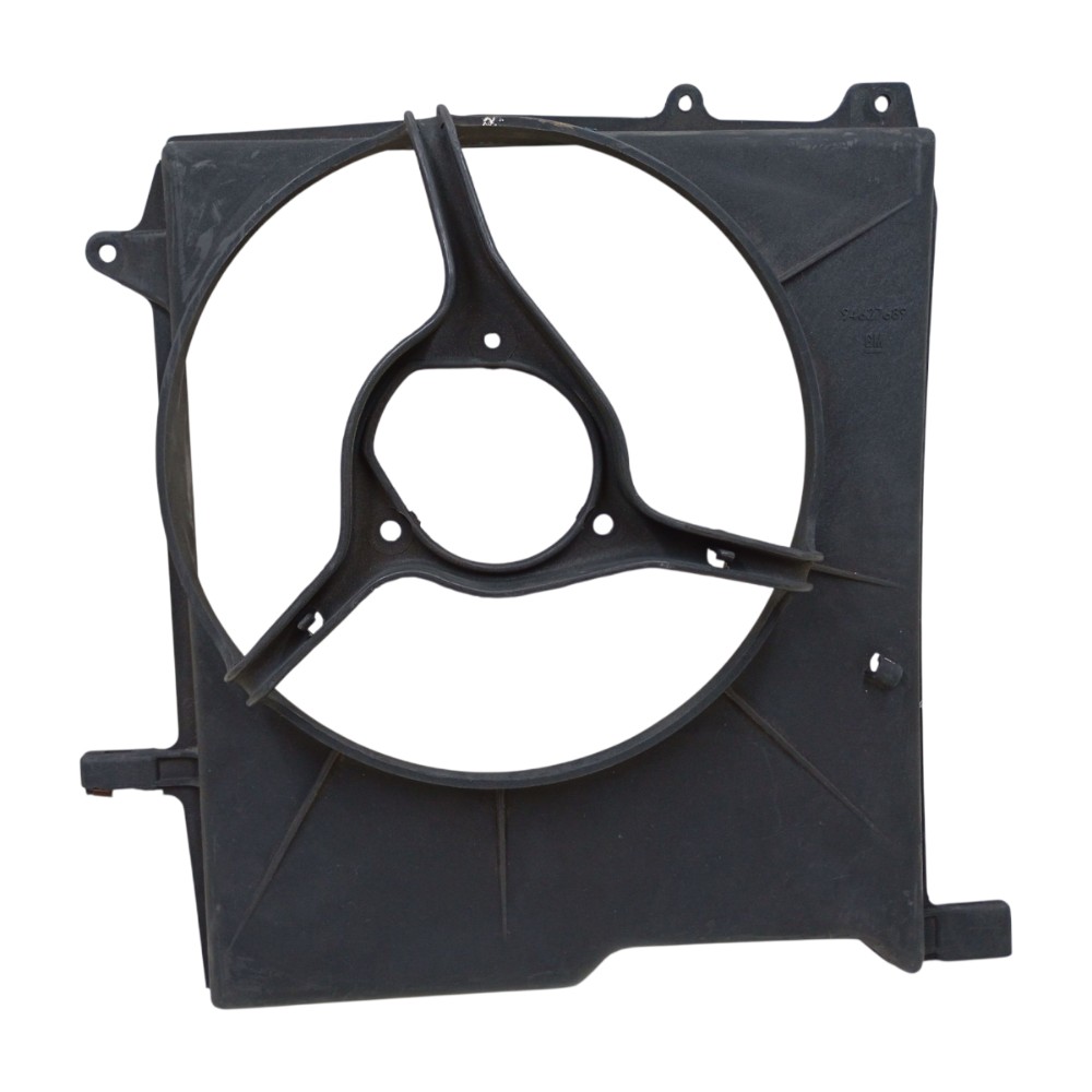 Defletor Ventoinha Radiador S/Ar Kadett Monza 1982 A 1996