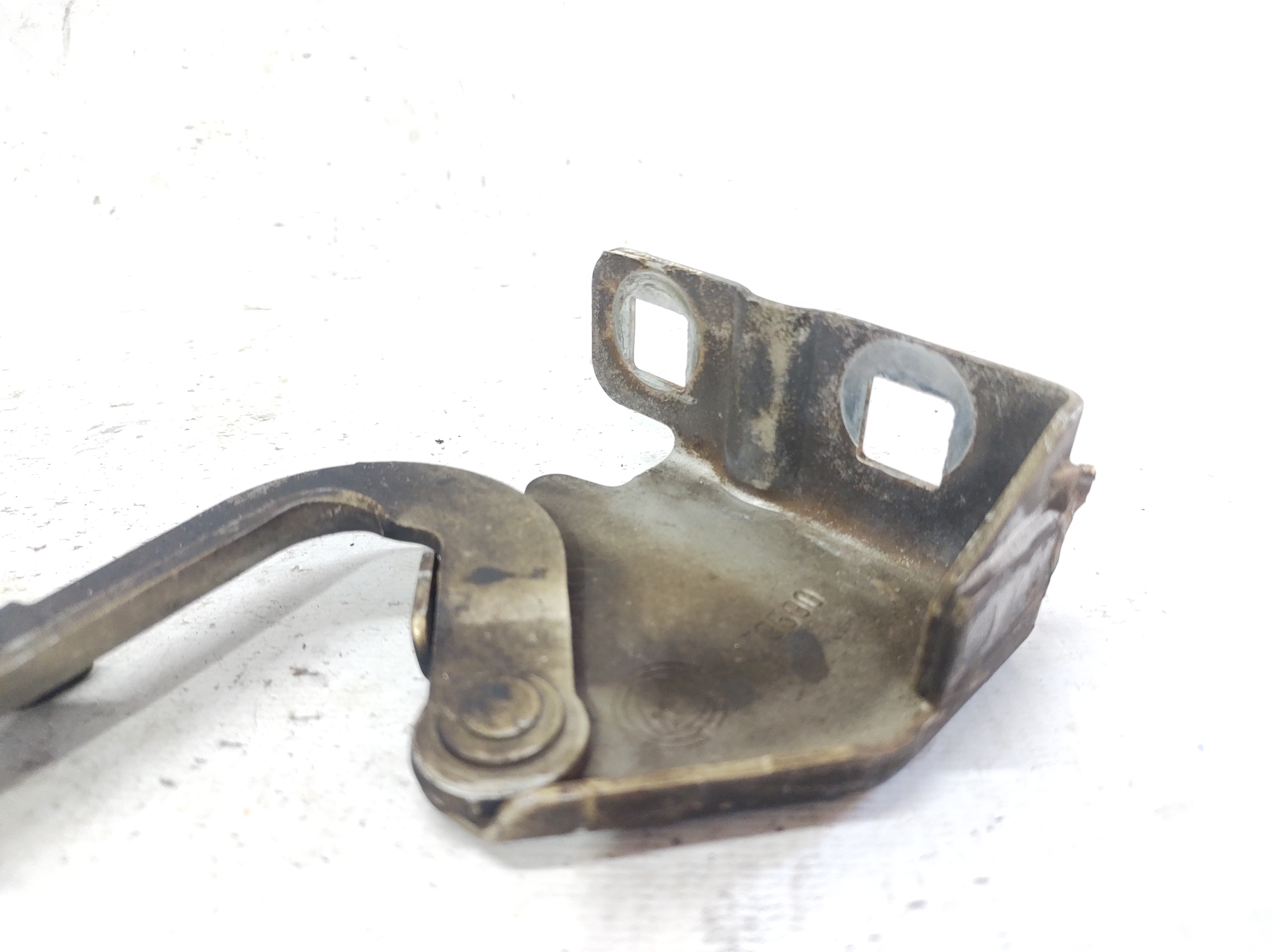 Dobradiça Direita Capô Fiat Idea 04 A 10 79590 Original 2
