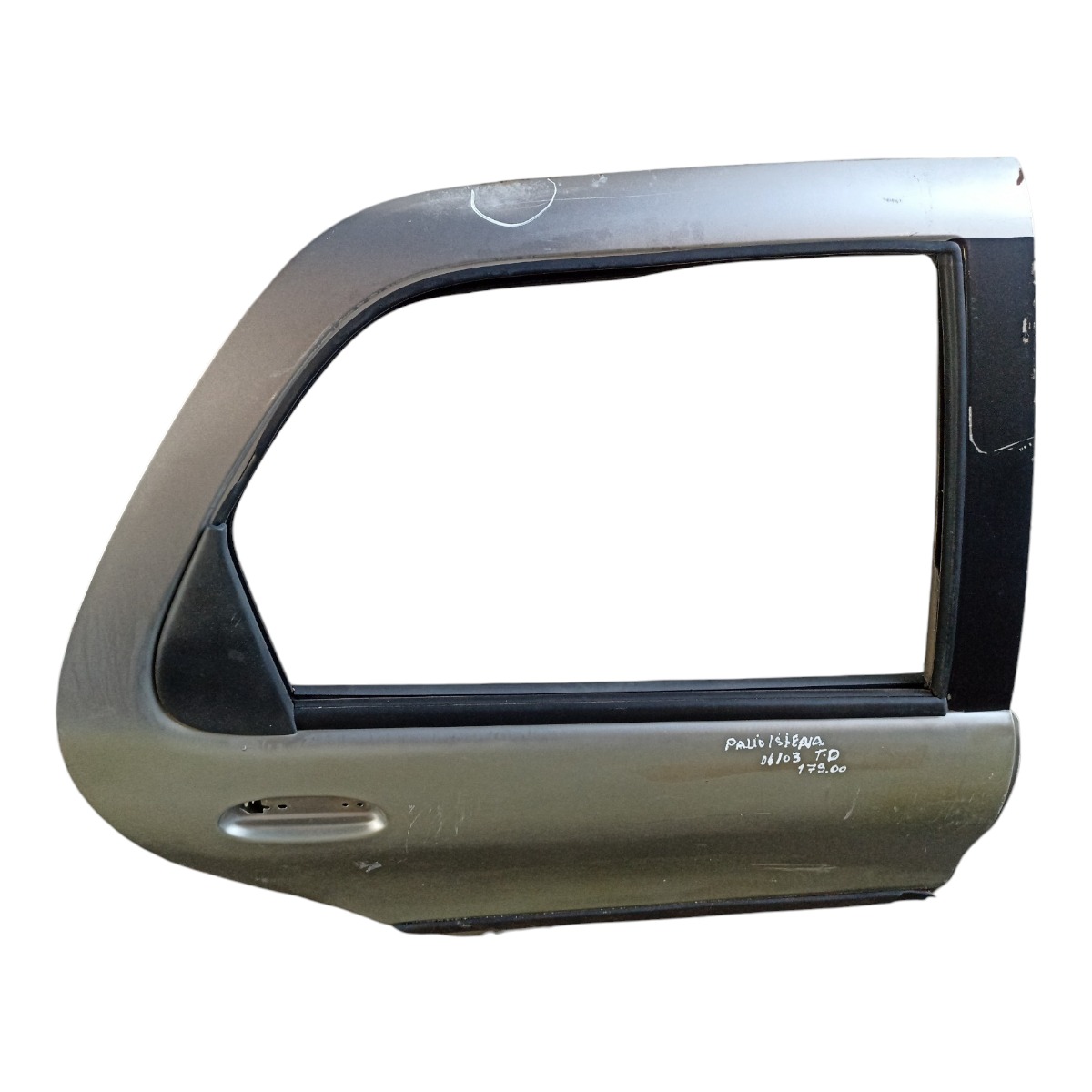 Porta Traseira Direita Fiat Siena Palio 1996 A 2003 Avaria Traseira Direito Prata 5