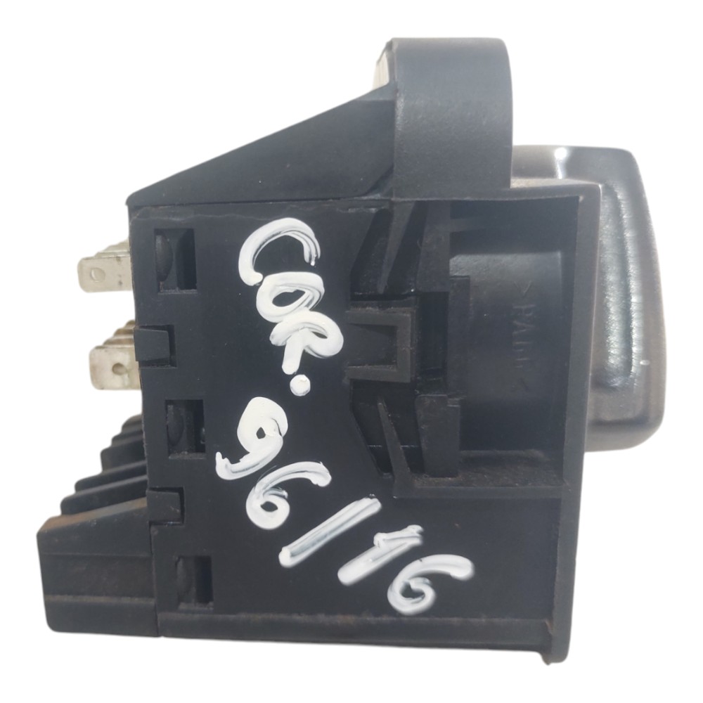 Interruptor  Botão Luz Corsa Classic 1996 A 2016 90381877 5