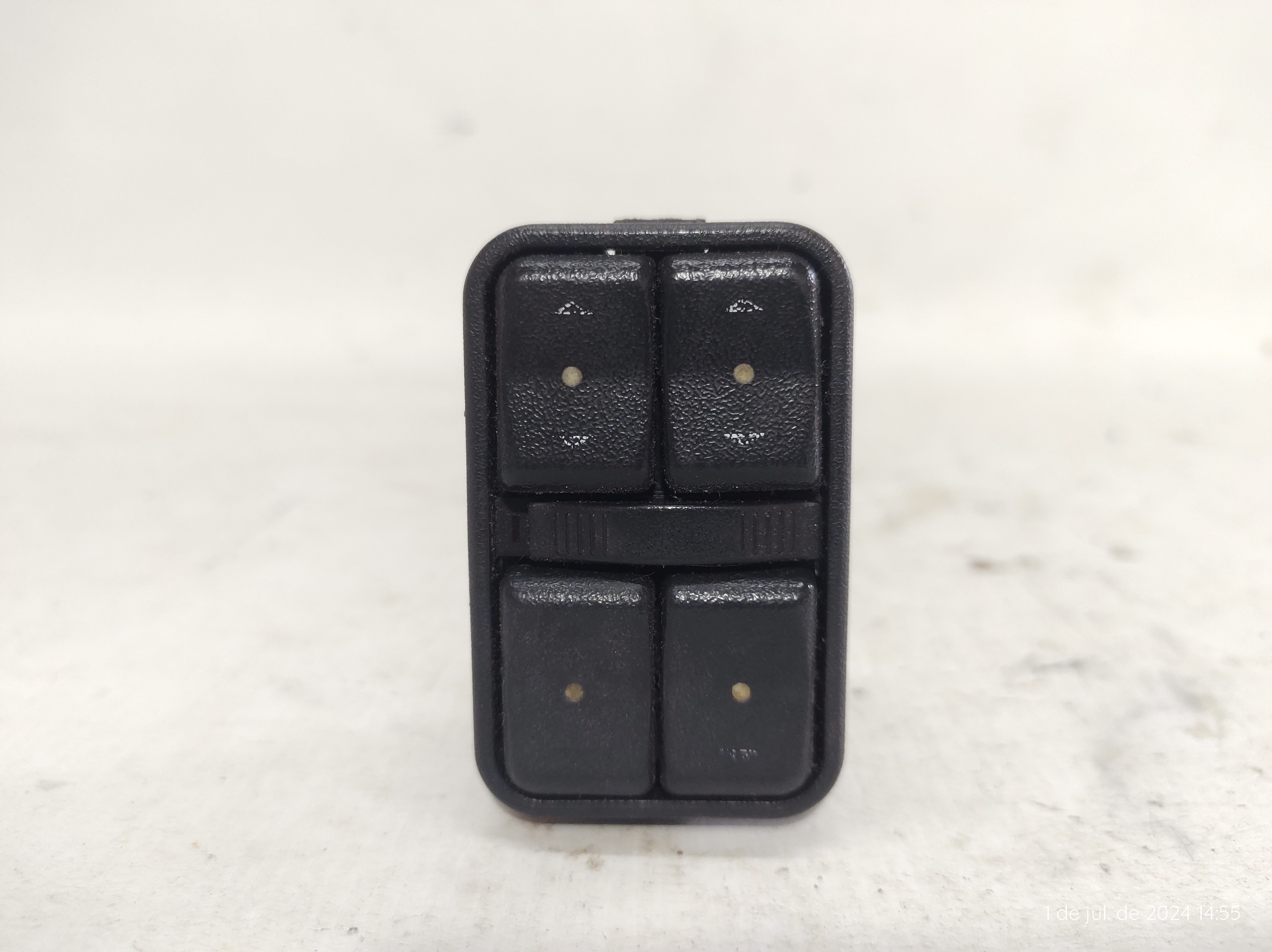 Botão Vidro Elétrico Diant Esquerdo Meriva 2 A 12 93350567 7