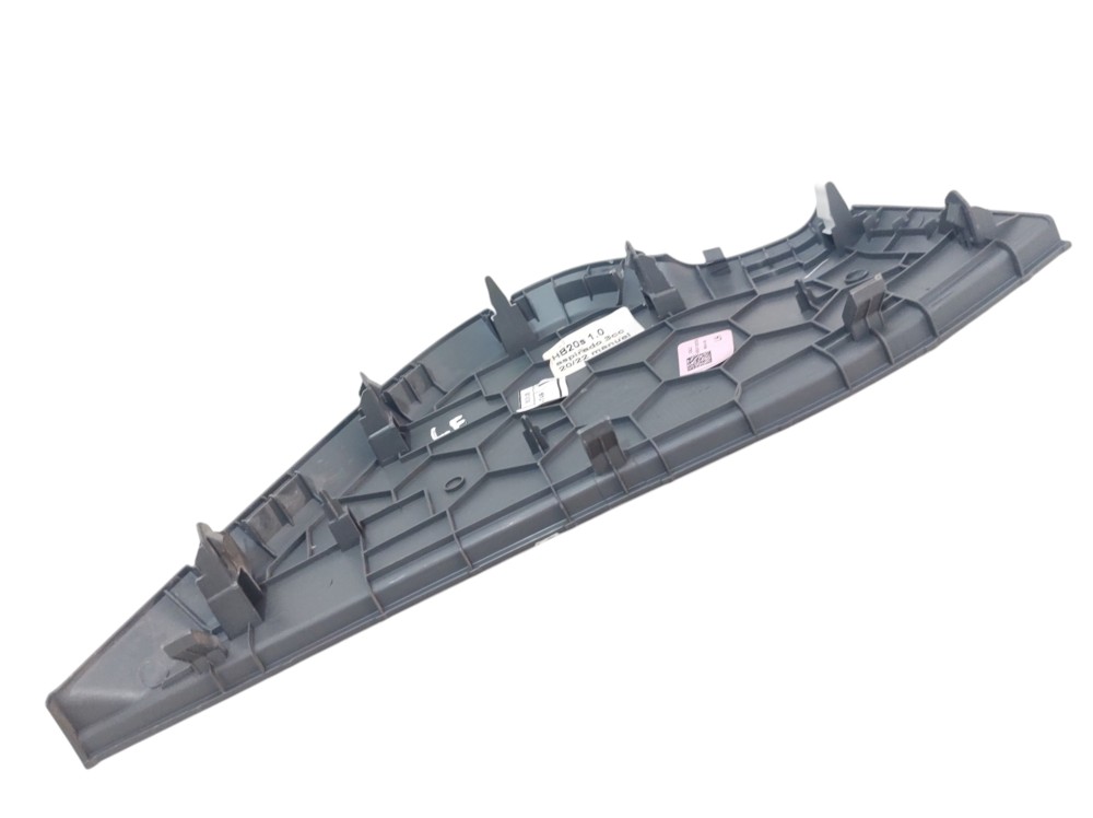 Moldura Esquerda Painel Hb20 2019 A 2022 84780r1000 5