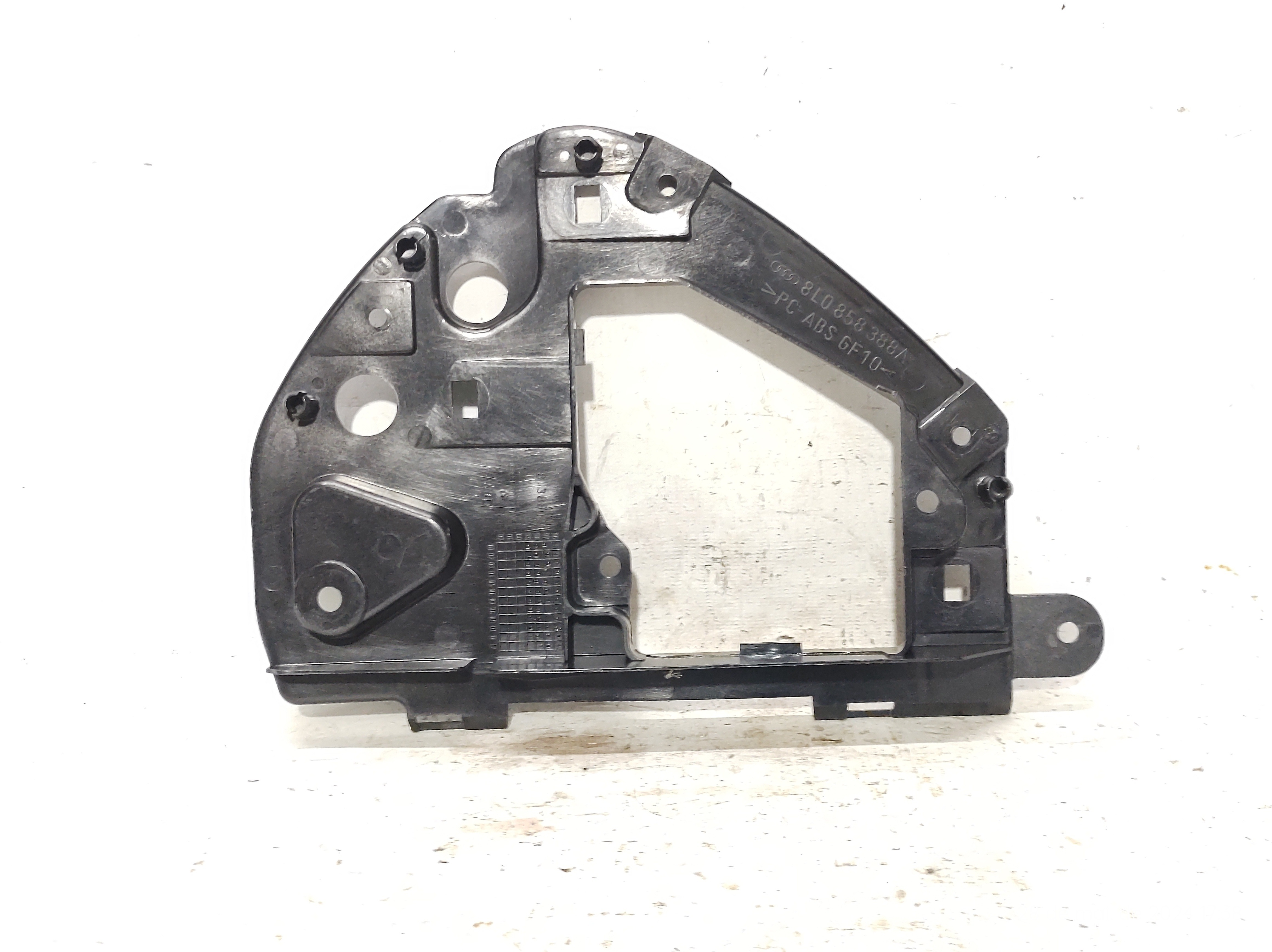 Moldura Interna Painel Ld Direito Audi A3 99 A 6 8l0858388a 9