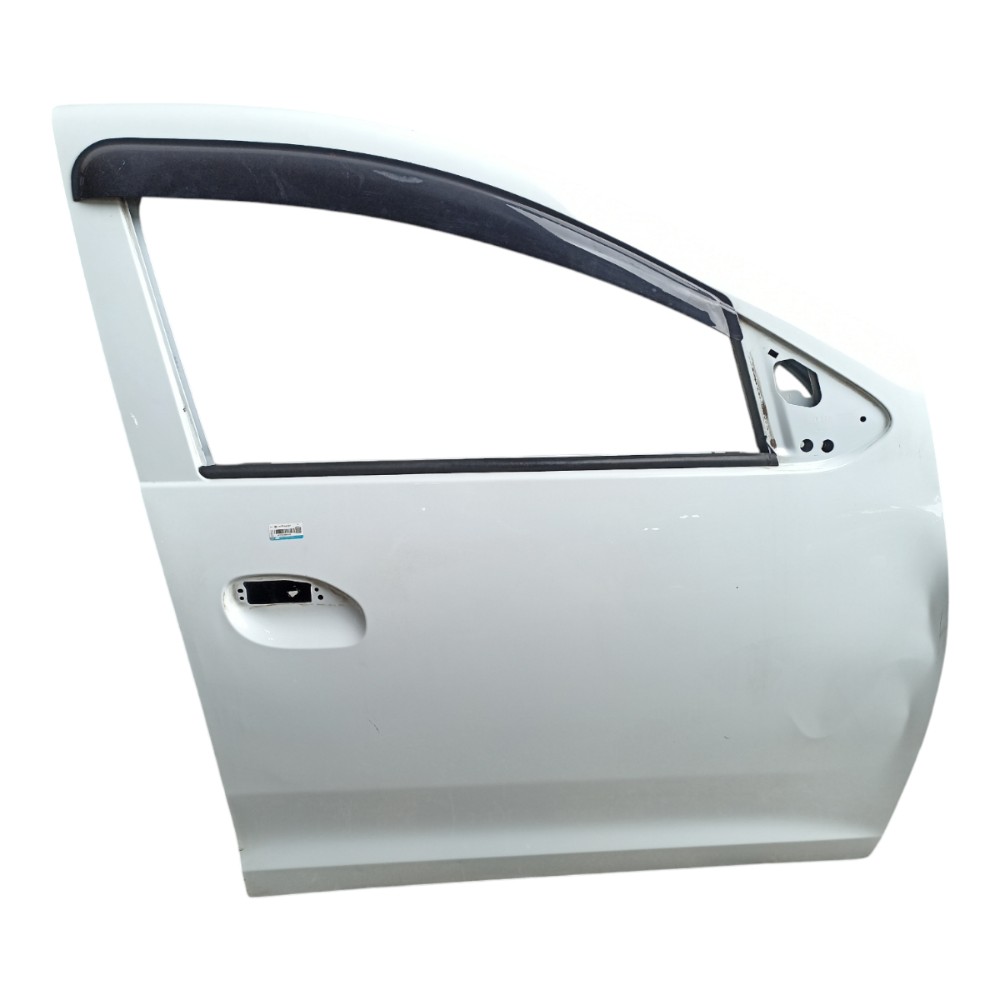 Porta Dianteira Direita Sandero 2015 A 2019 Com Avaria  Dianteira Direito Branco 1
