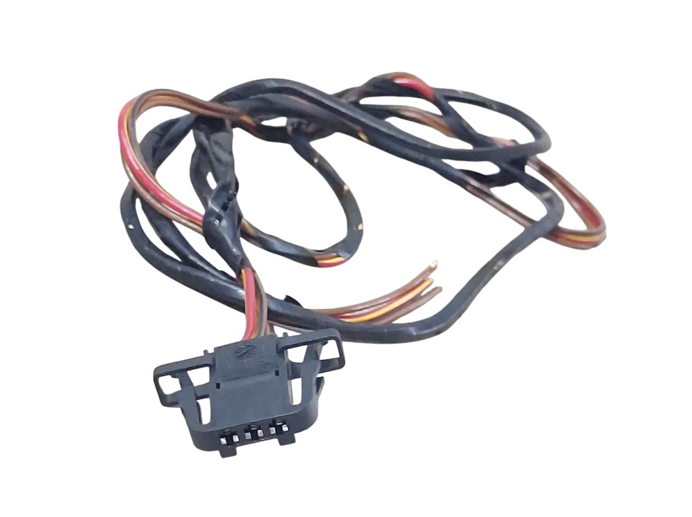 Plug Conector 3 Pinos Buzina Volkswagen Audi 3b0972703