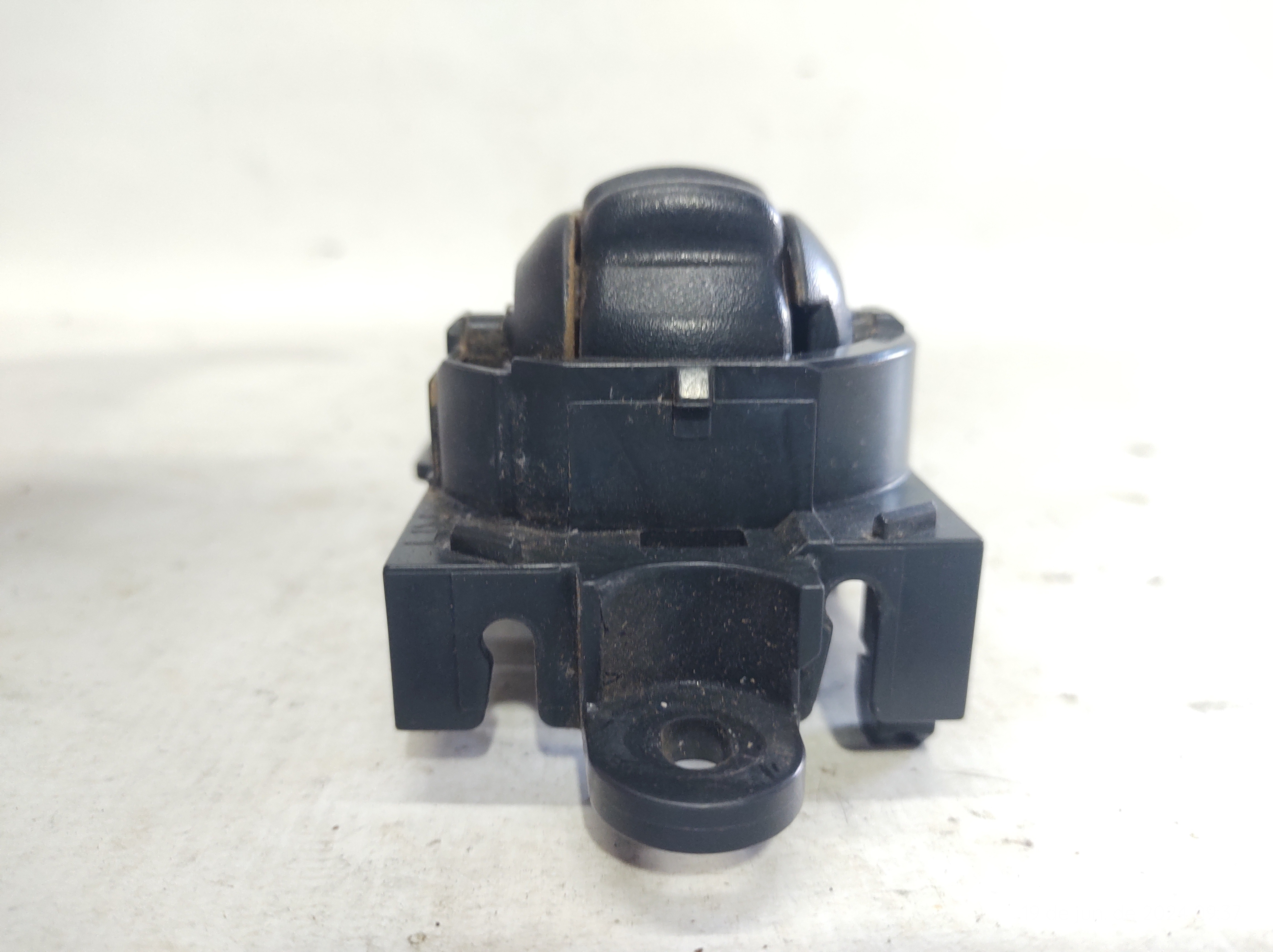 Maçaneta Ext Dianteira Direita Nissan Tiida 08/2013 Original Preto Dianteira 4