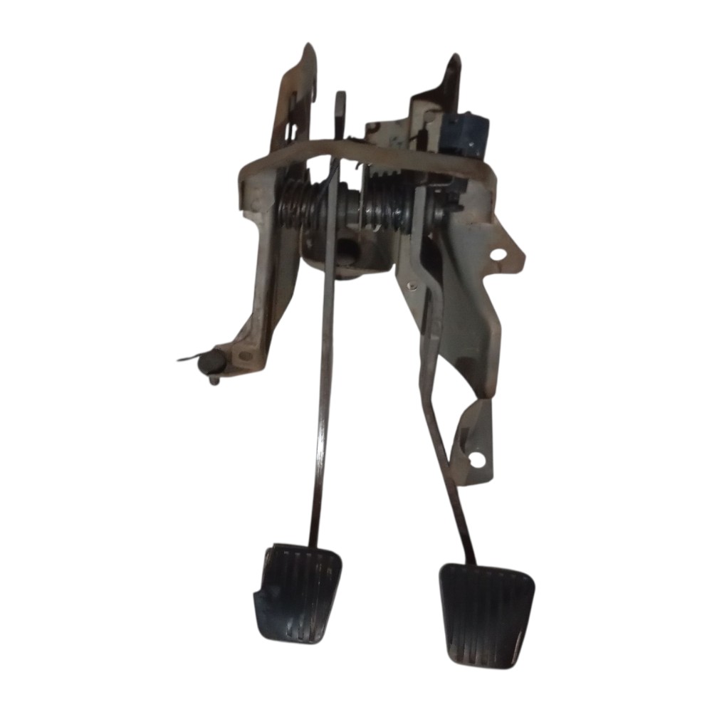 Suporte Pedaleira Corsa Classic 1.0 1996 1997 1998 A 2007
