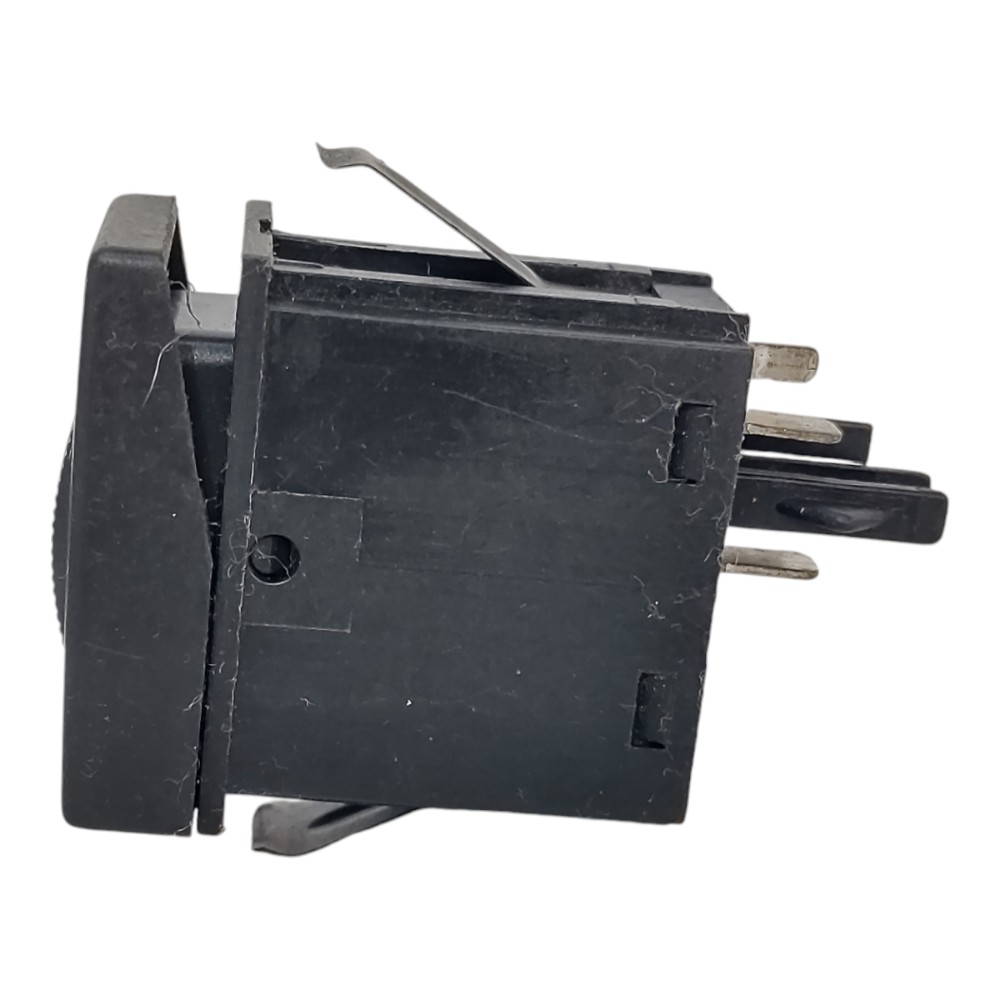 Botão Desembaçador Traseiro Vw Santana 1998 A 2006 9