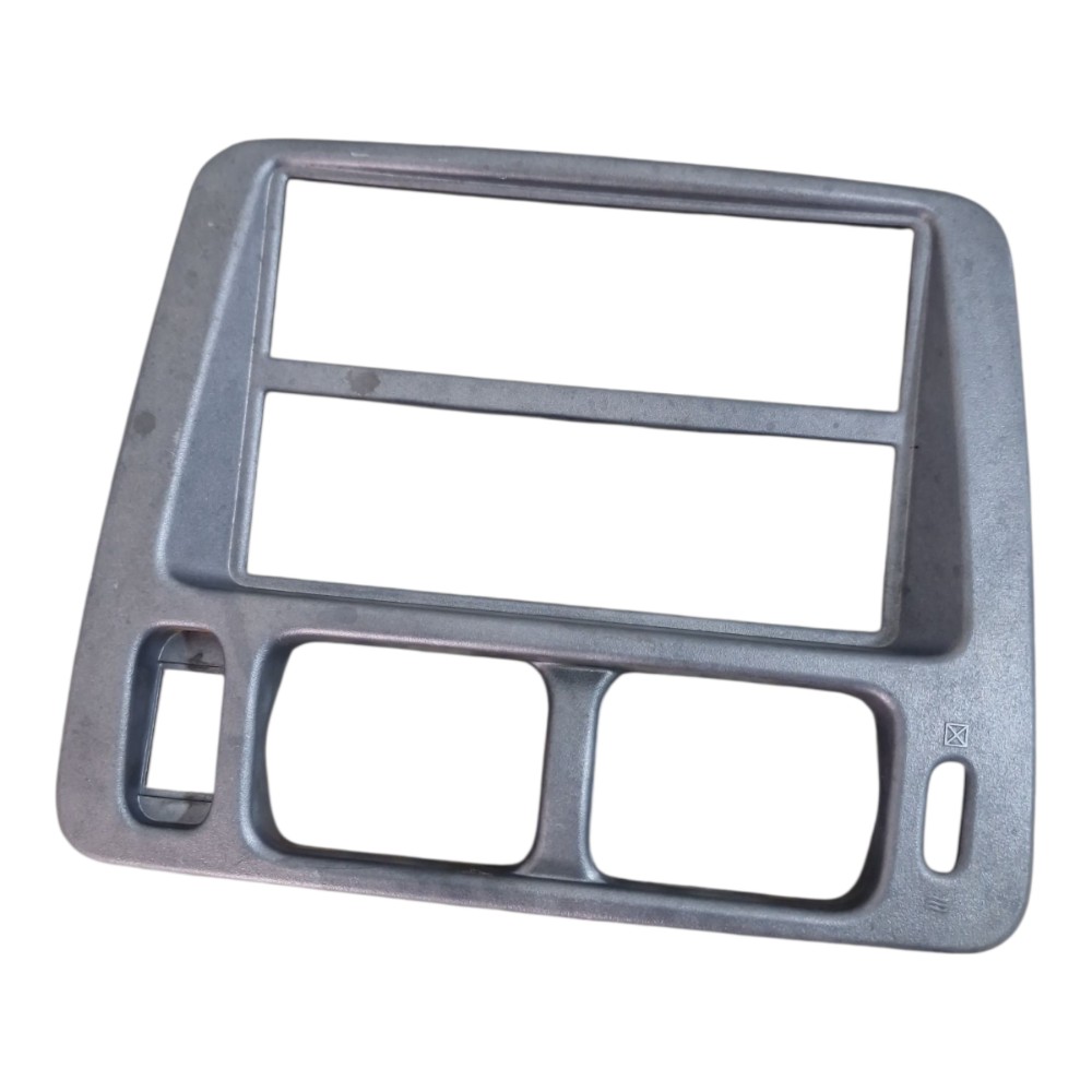 Moldura Painel Central Pajero Tr4 2003 2004 2005 2006 A 2008 3