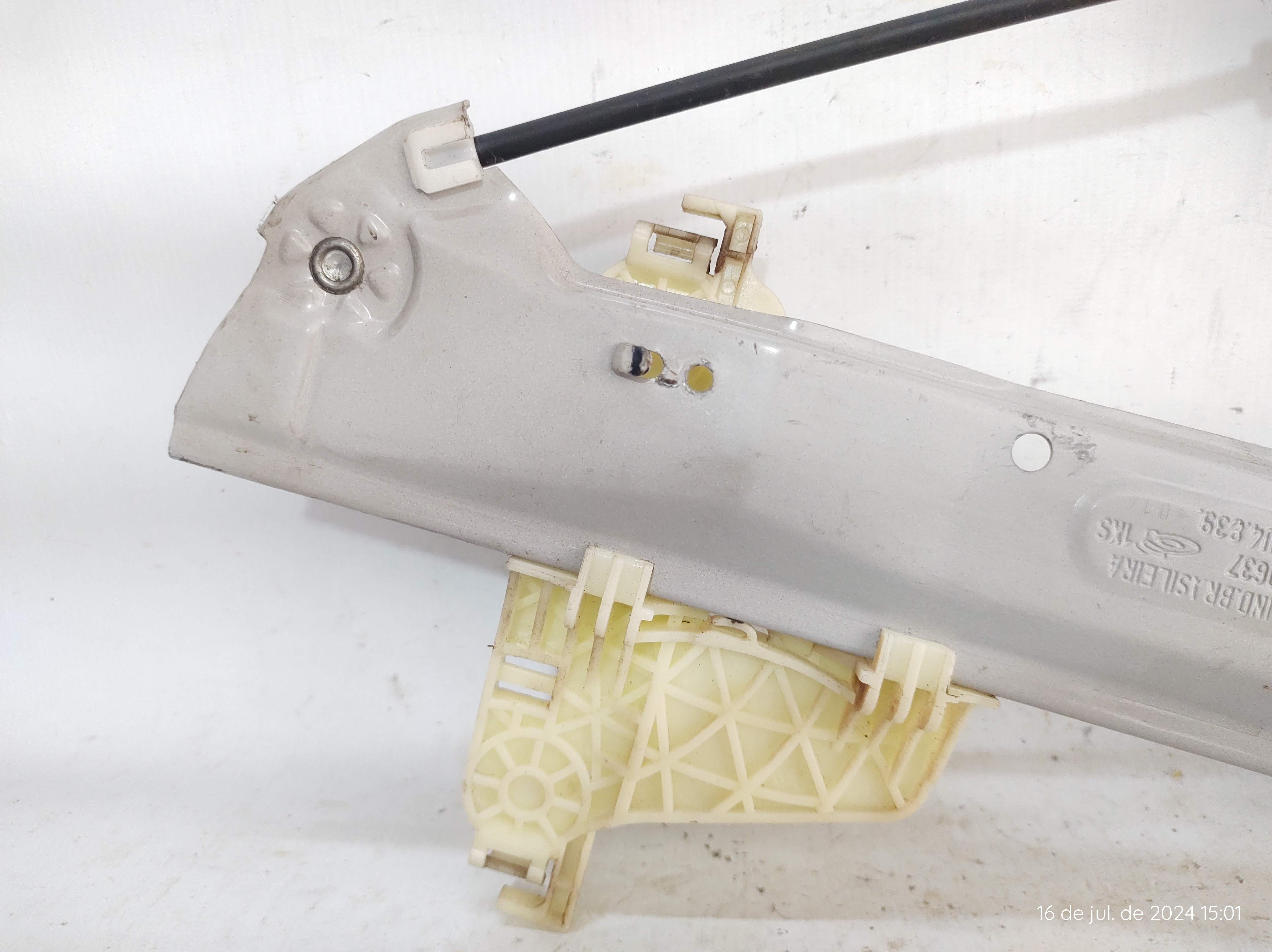 Maquina Vidro Manual Traseiro Esquerdo Gol Voyage 09 A 23 3