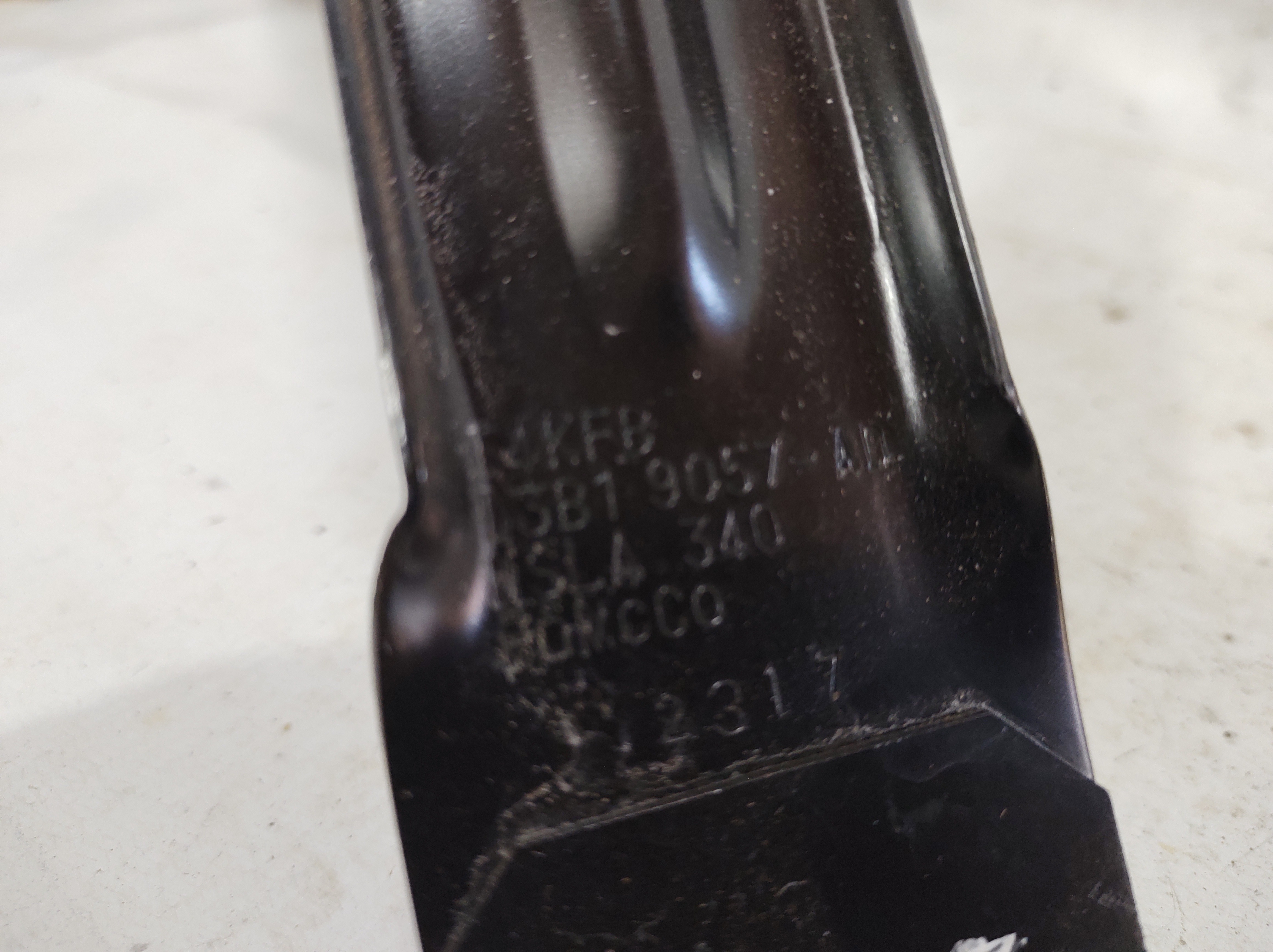 Cinta Tanque Combustível Ka 1.0 3cc  14 A 19 D3b19054ac 8