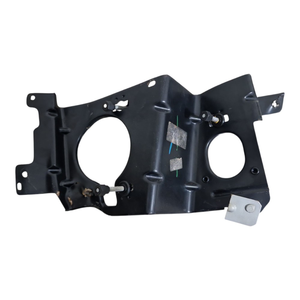 Suporte Farol Pajero Tr4 Esq 2004 2005 2006 2007 2008