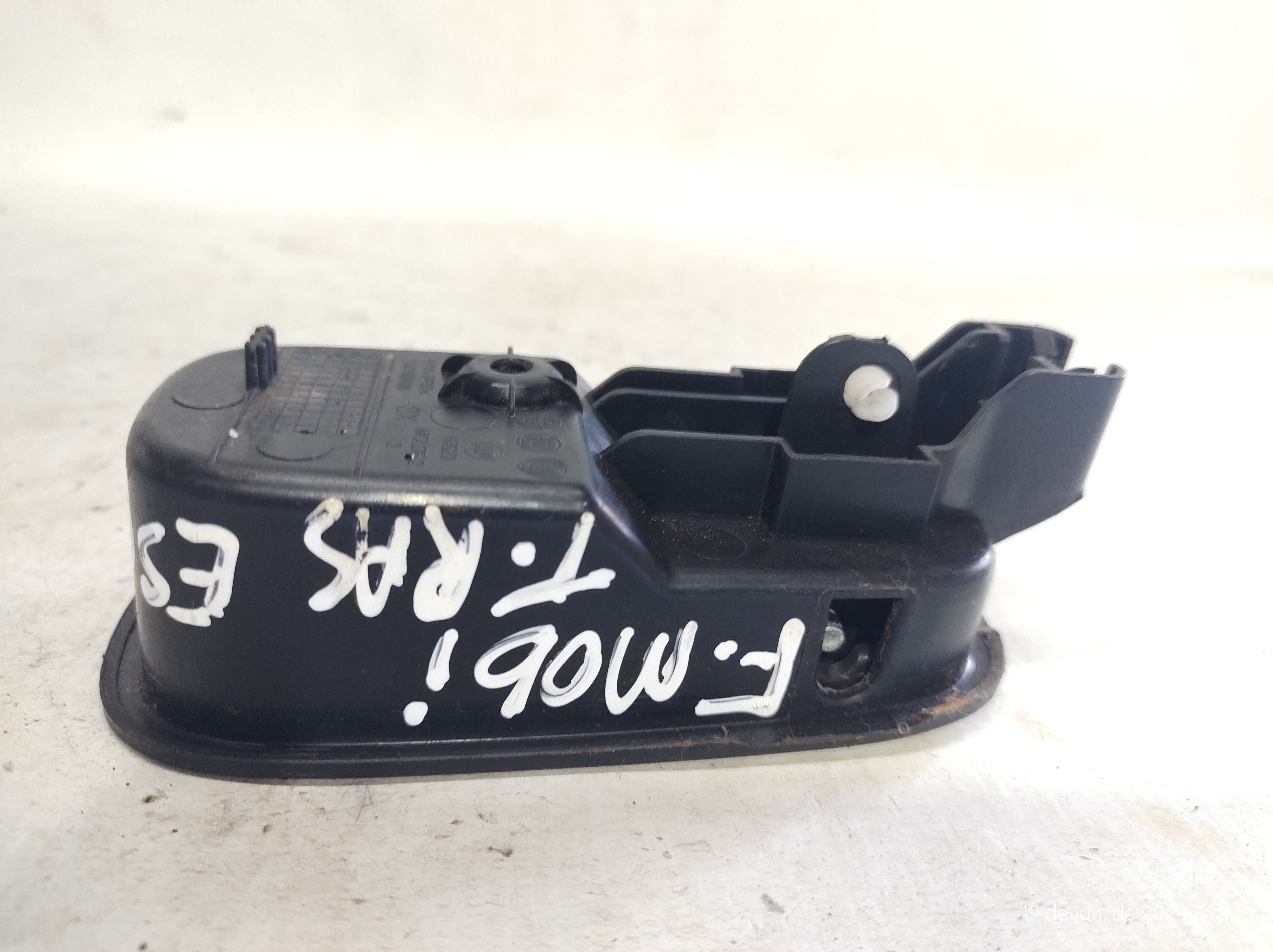 Maçaneta Interna Traseira/dianteira Direita Mobi 100180496 Preto Dianteira/traseira 7