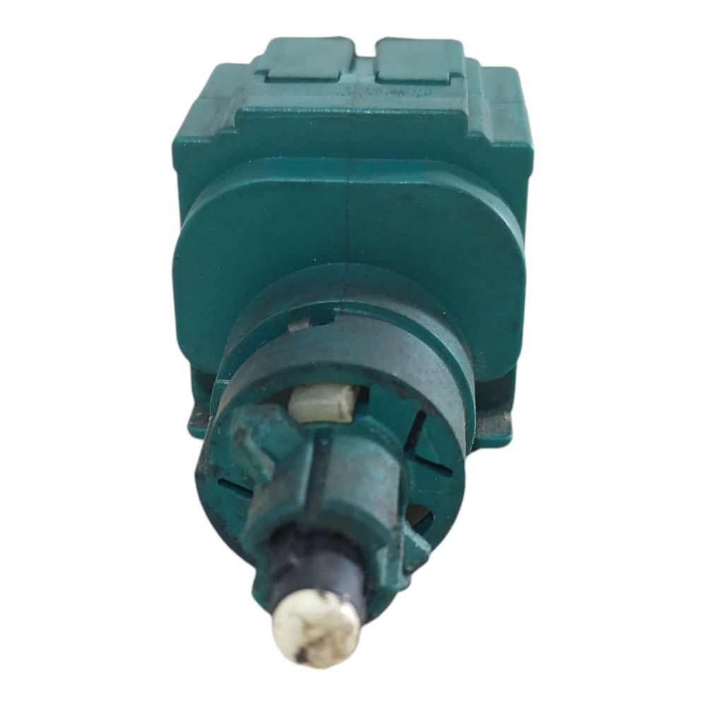 Interruptor Luz Freio Vw Golf Audi 1999 A 2008 Original 7