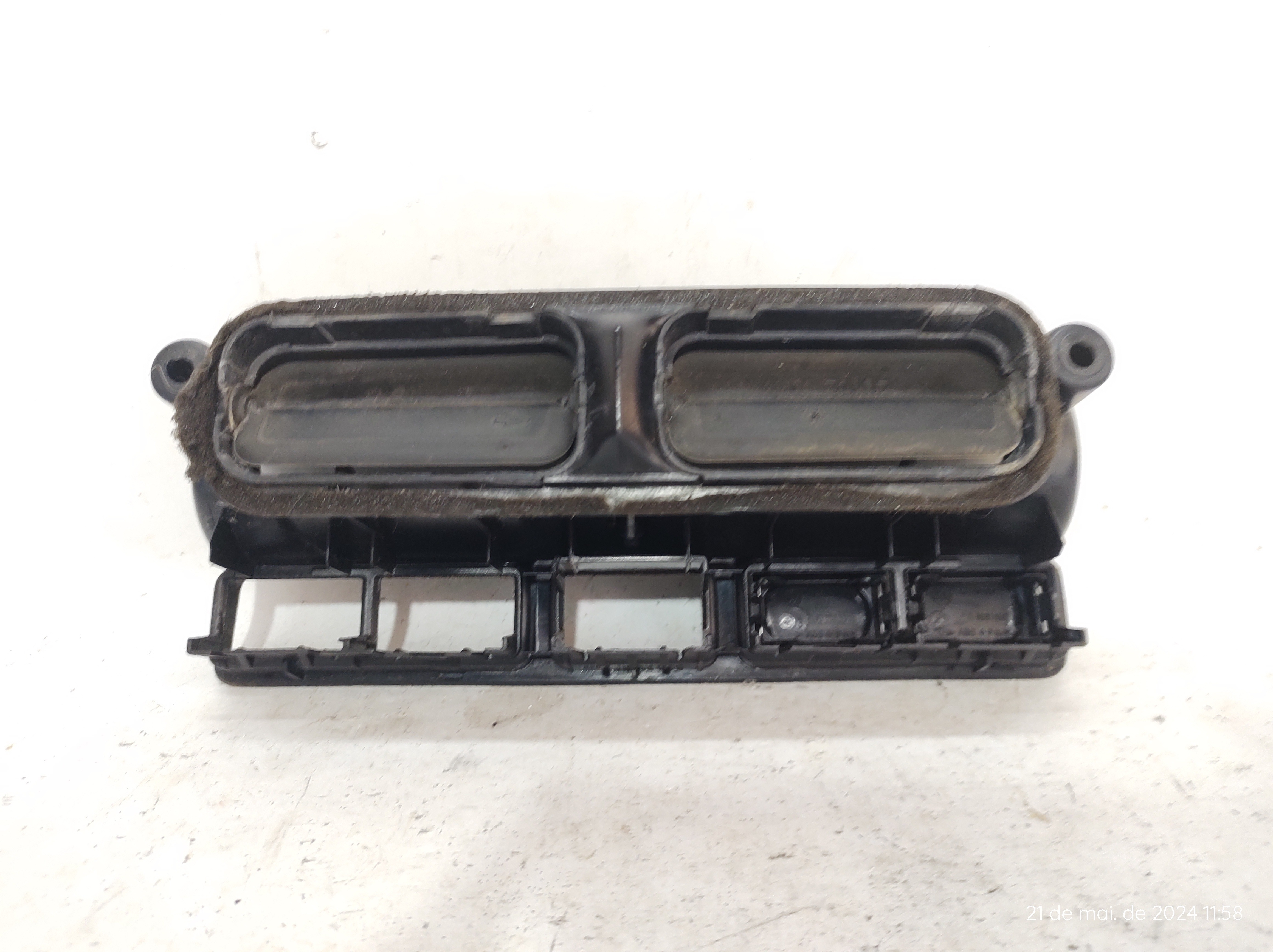 Duto Difusor Ar Central Golf 99 A 06 1j0819728 2