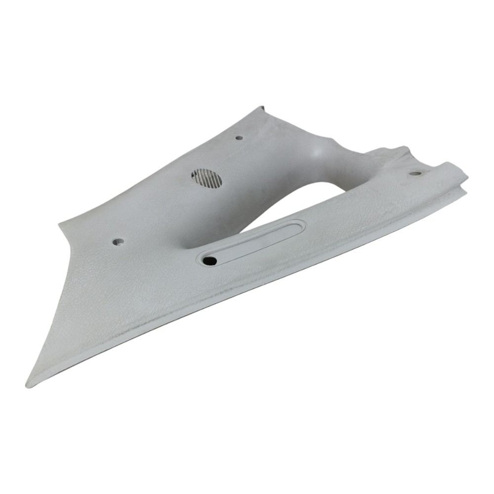 Moldura Superior Coluna Traseira Direita 1996 1997 A 2016 3