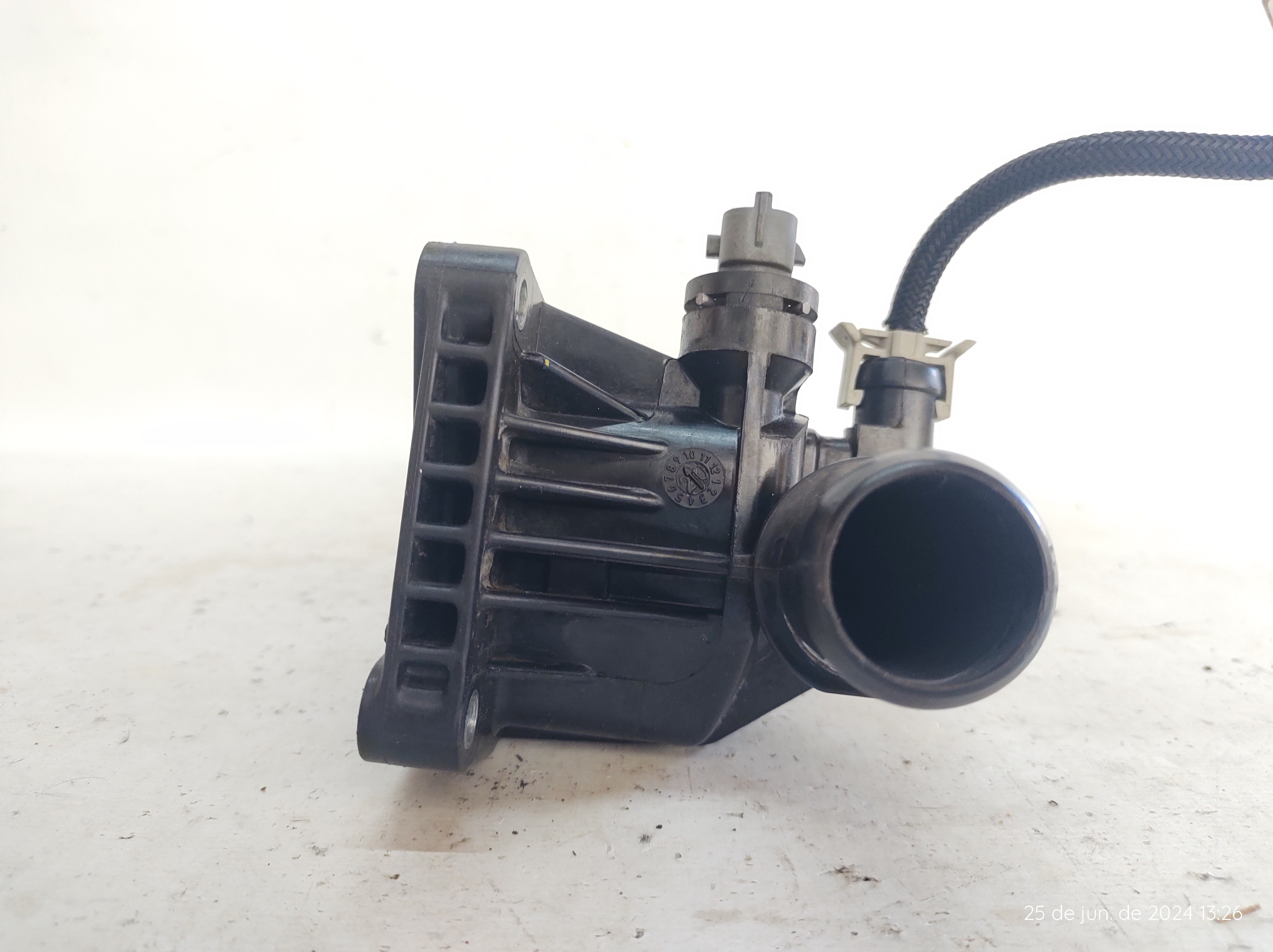 Carcaça Válvula Termostática Argo Cronos 1.0 3cc 17 A 23 7