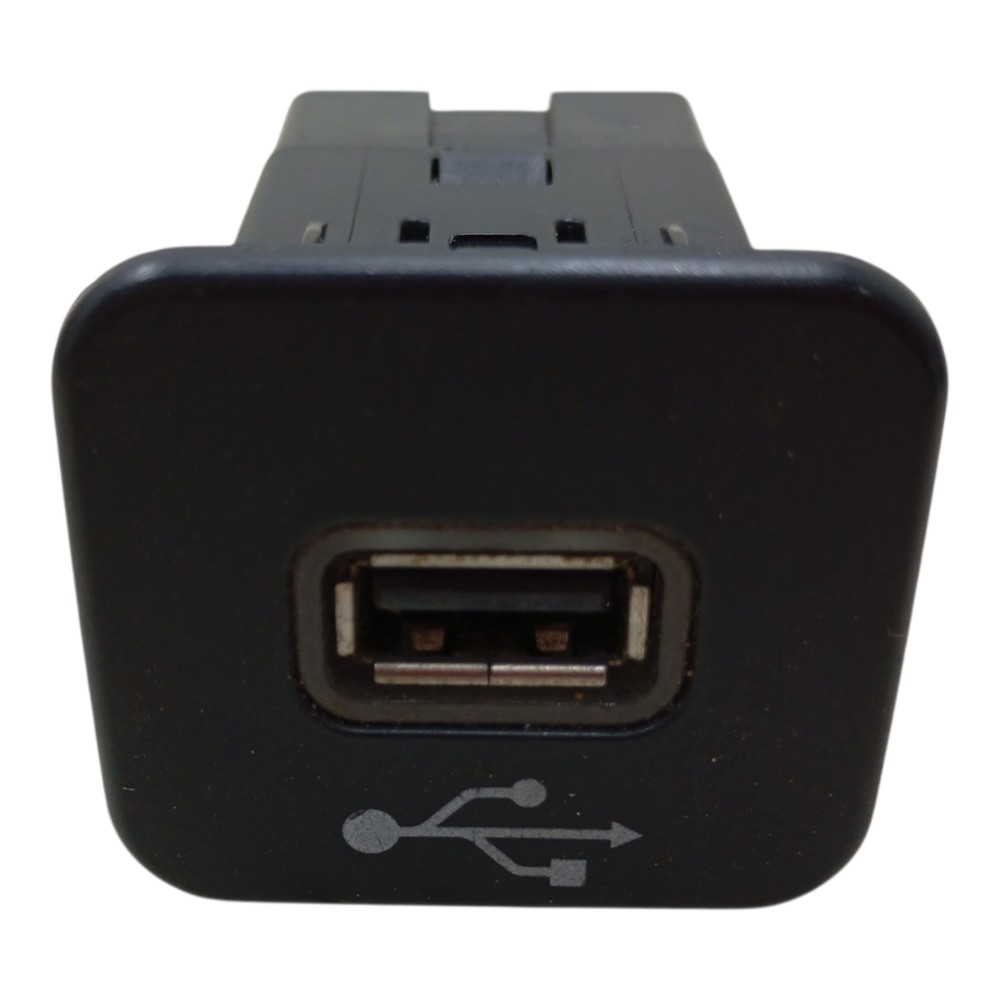 Entrada Usb Jeep Toro Renegade Argo Cronos Original