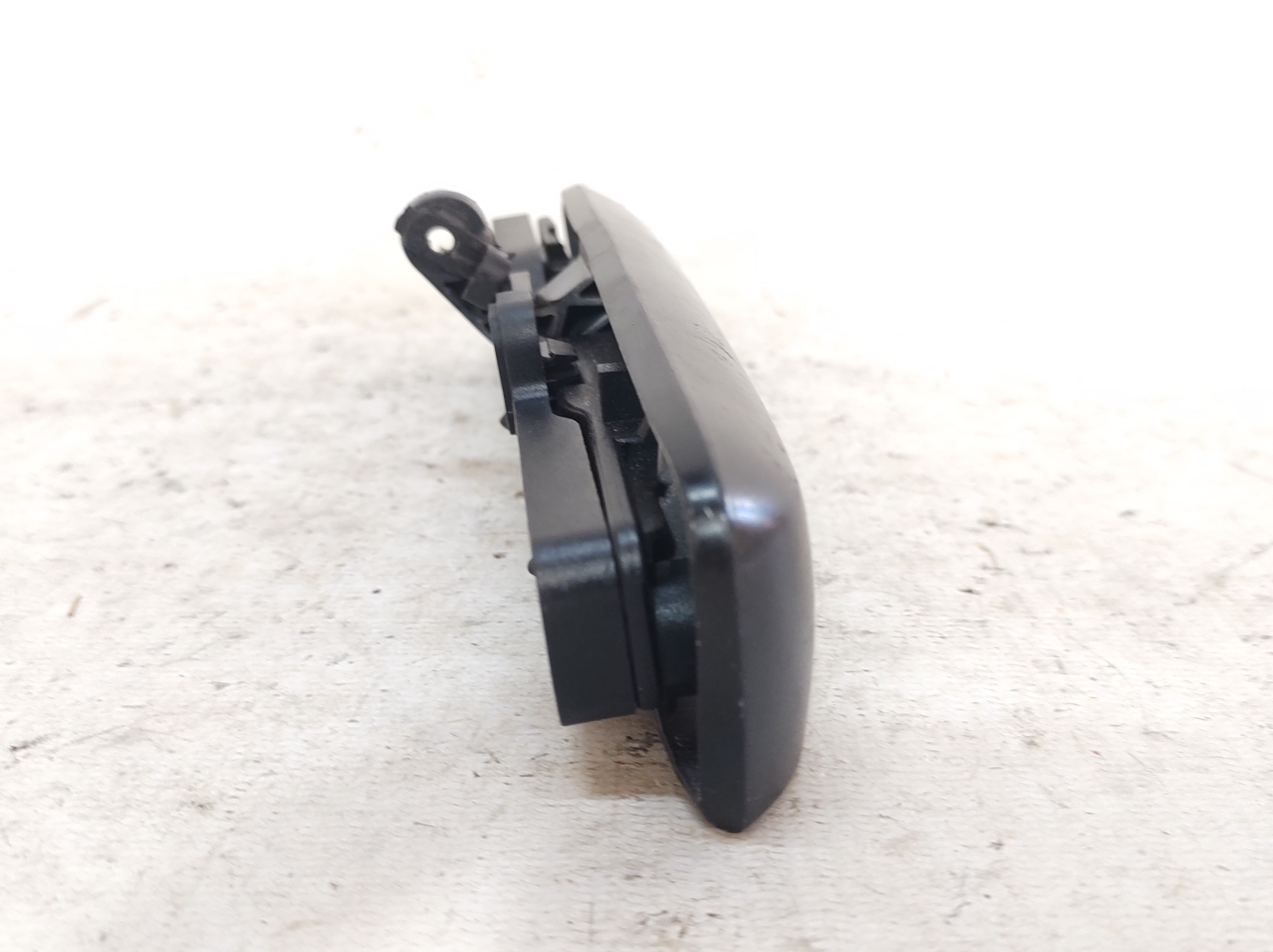 Macaneta Externa Traseira Esquerda Idea 04a10 43890dt Preto Traseira 5