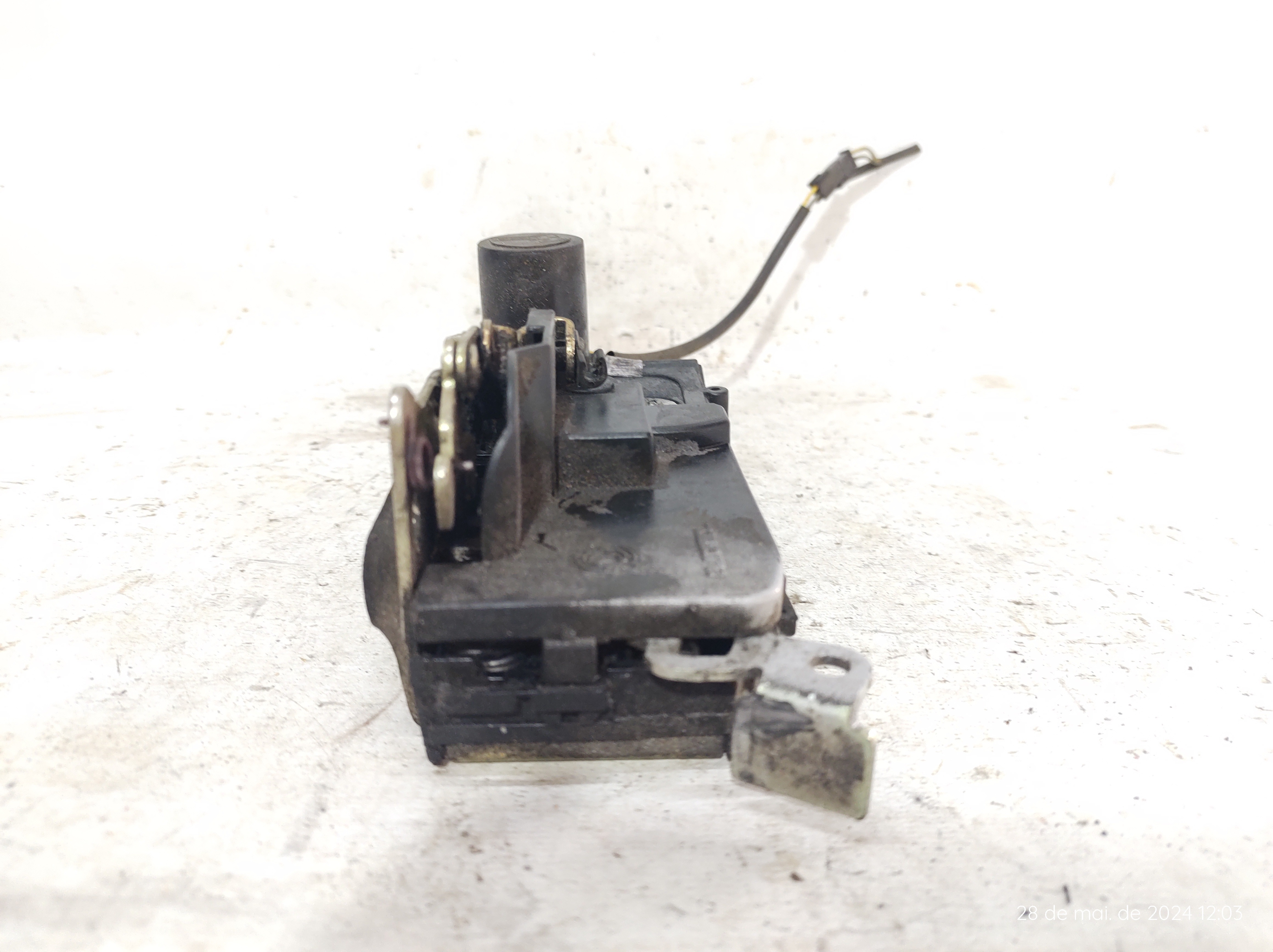 Fechadura Traseira Direita Palio 04 A 08 6