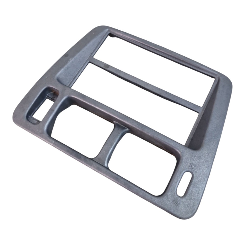 Moldura Painel Central Pajero Tr4 2003 2004 2005 2006 A 2008 2