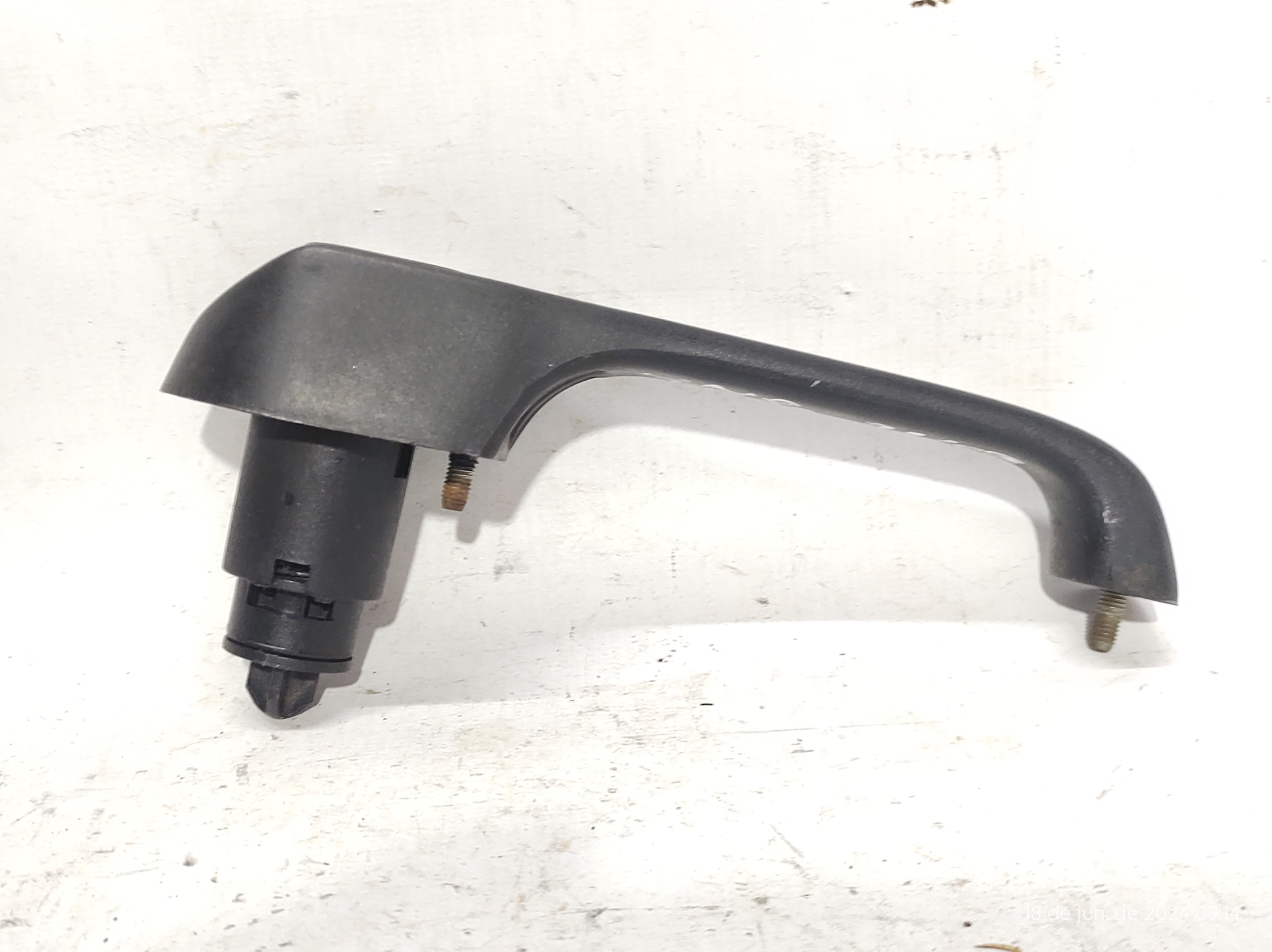 Maçaneta Ext Traseira Direita Esquerda Uno Mille 1991/03  Preto Traseira 4