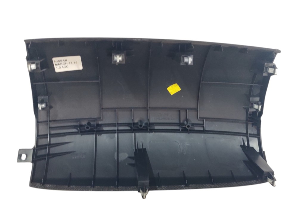 Moldura Acabamento Superior Painel Nissan March 11 A 2015 Preto 4