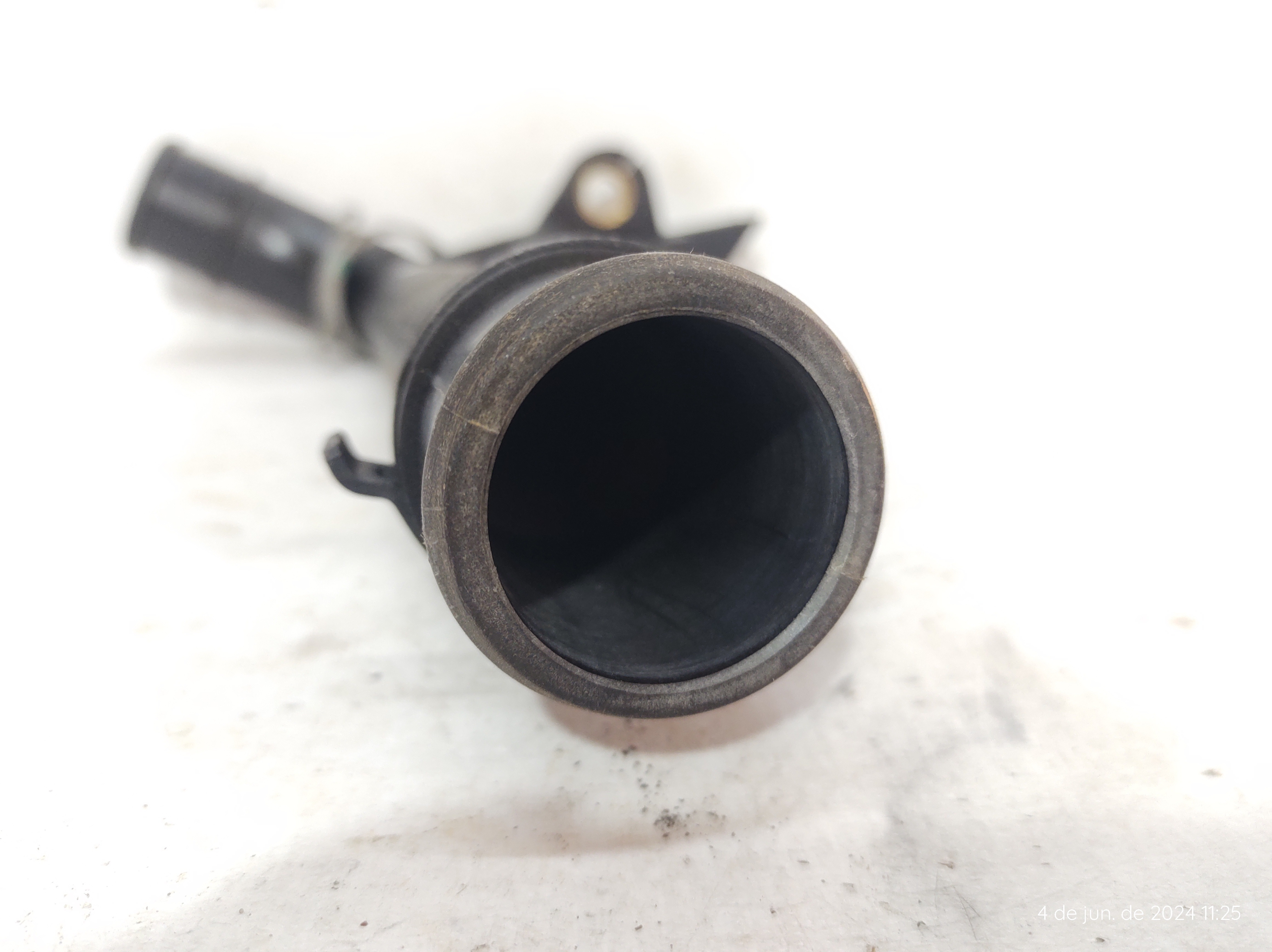 Tubo Agua Radiador Onix Prisma 1.4 Cobalt Spin 1.8 12 A 19 3