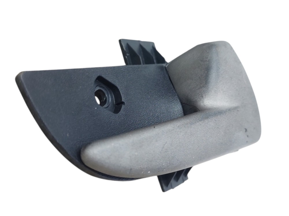 Maçaneta Interna Dianteira Direita  Celta 2007 A 2015 Cinza Dianteira 2