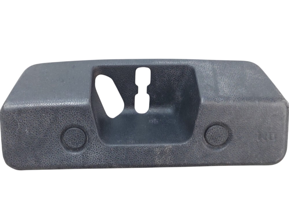 Acabamento  Batente Porta Malas Sandero 2014 A 2019 4