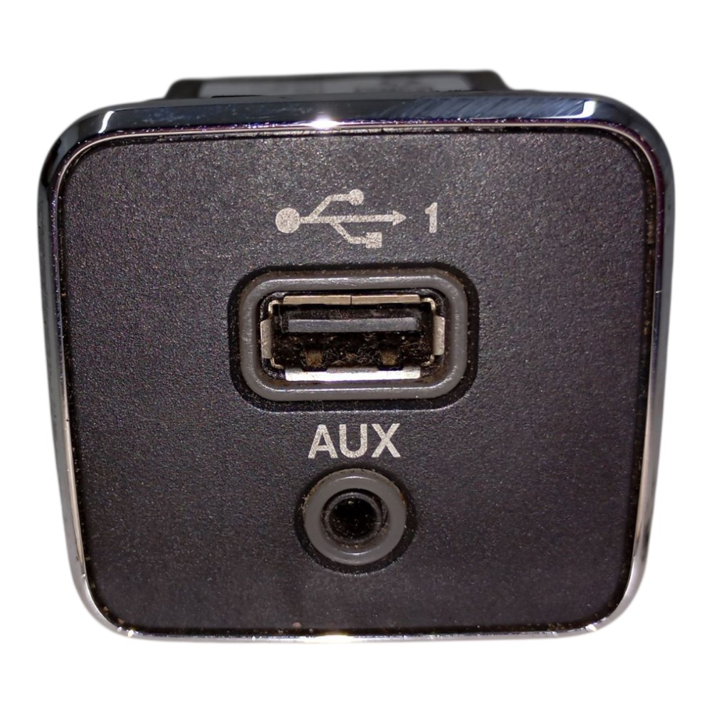Entrada Usb Auxiliar Compass Toro Argo Strada Original