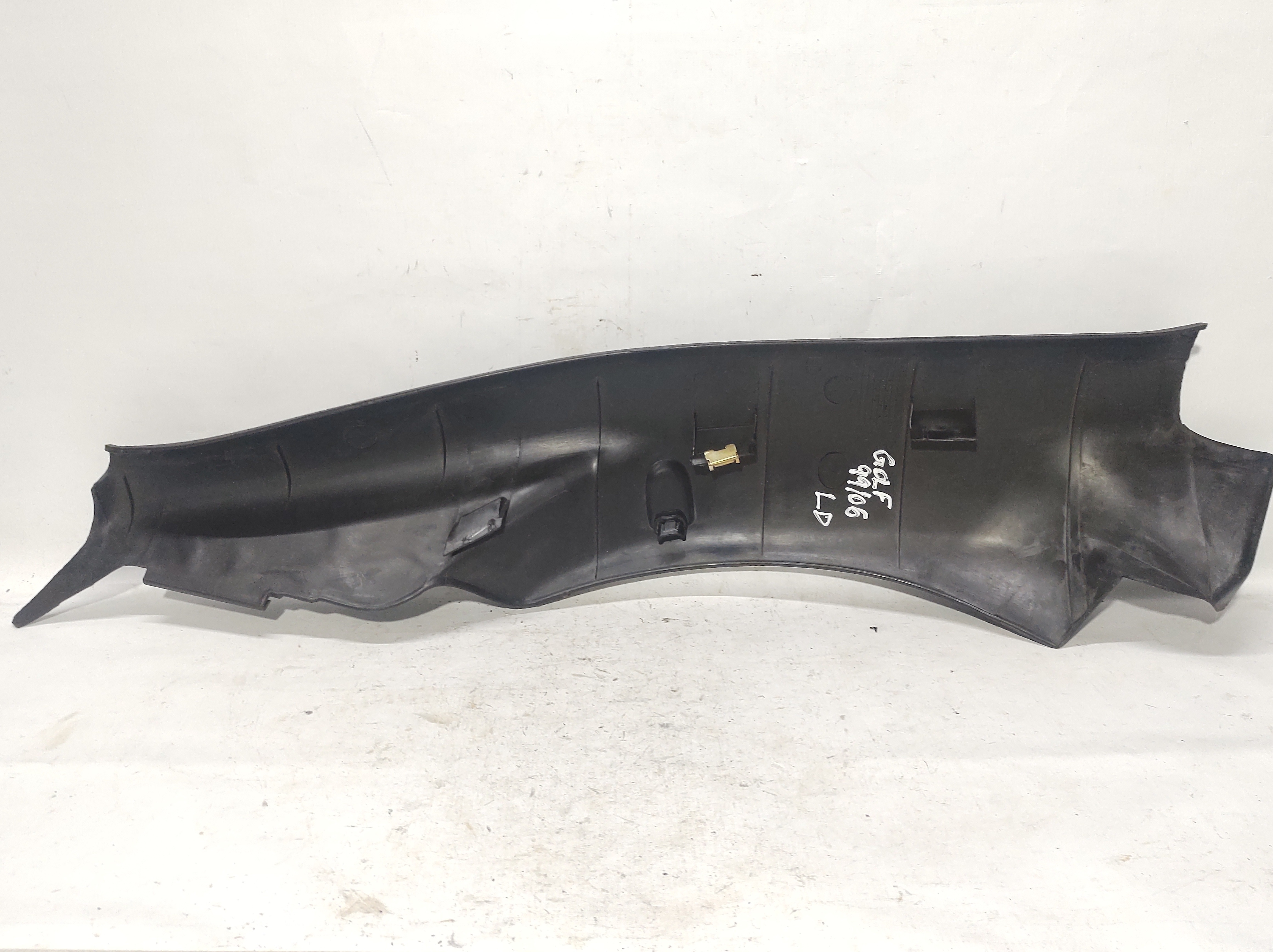 Moldura Caixa Roda Direita Golf 99 A 05 1j4867766 8