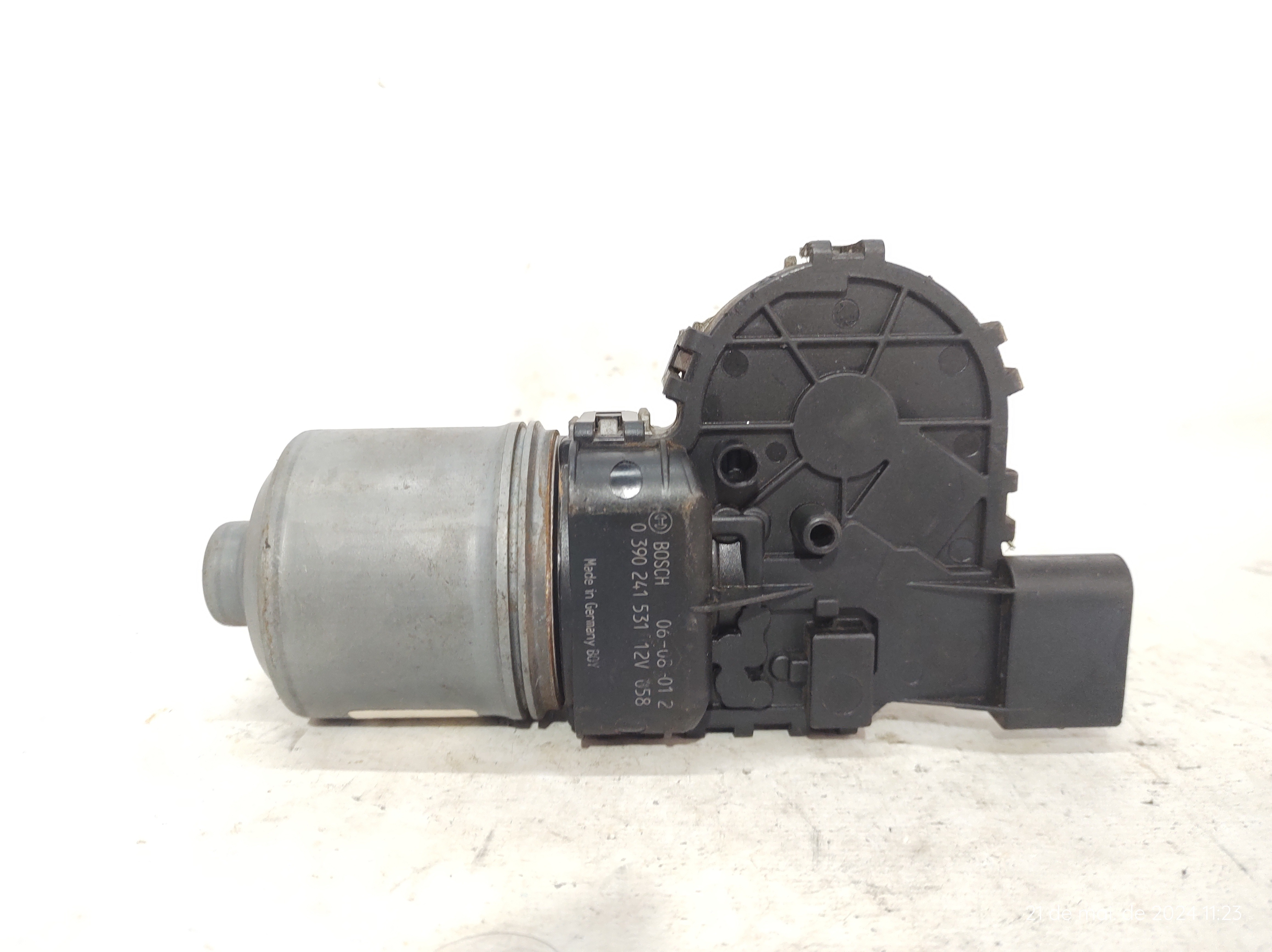 Motor Limpador Para Brisa Golf 99 A 6 0390241531 8