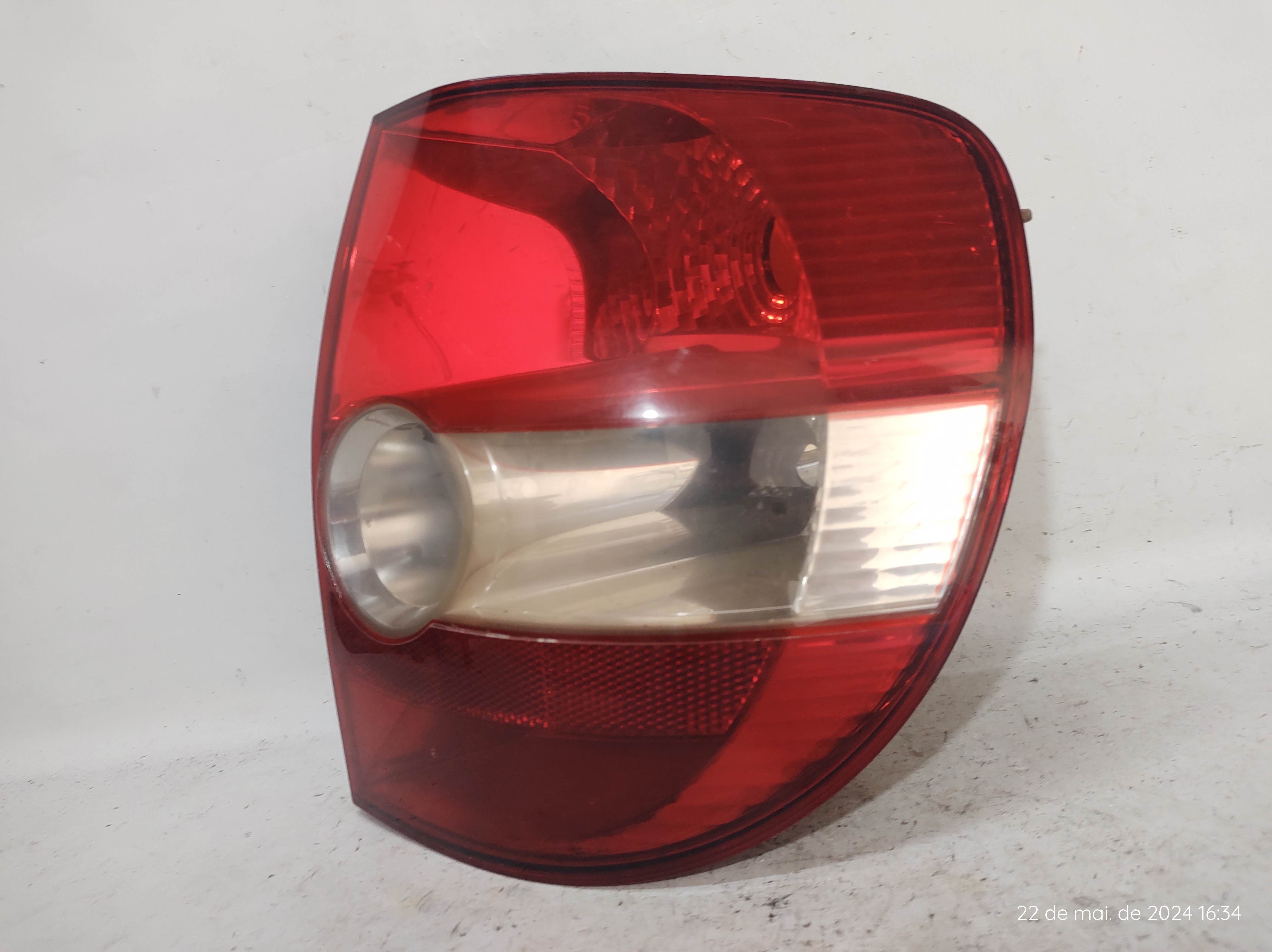 Lanterna Traseira Direita Fox 03 A 10 5z0945096 Original  Direito Vermelho 6