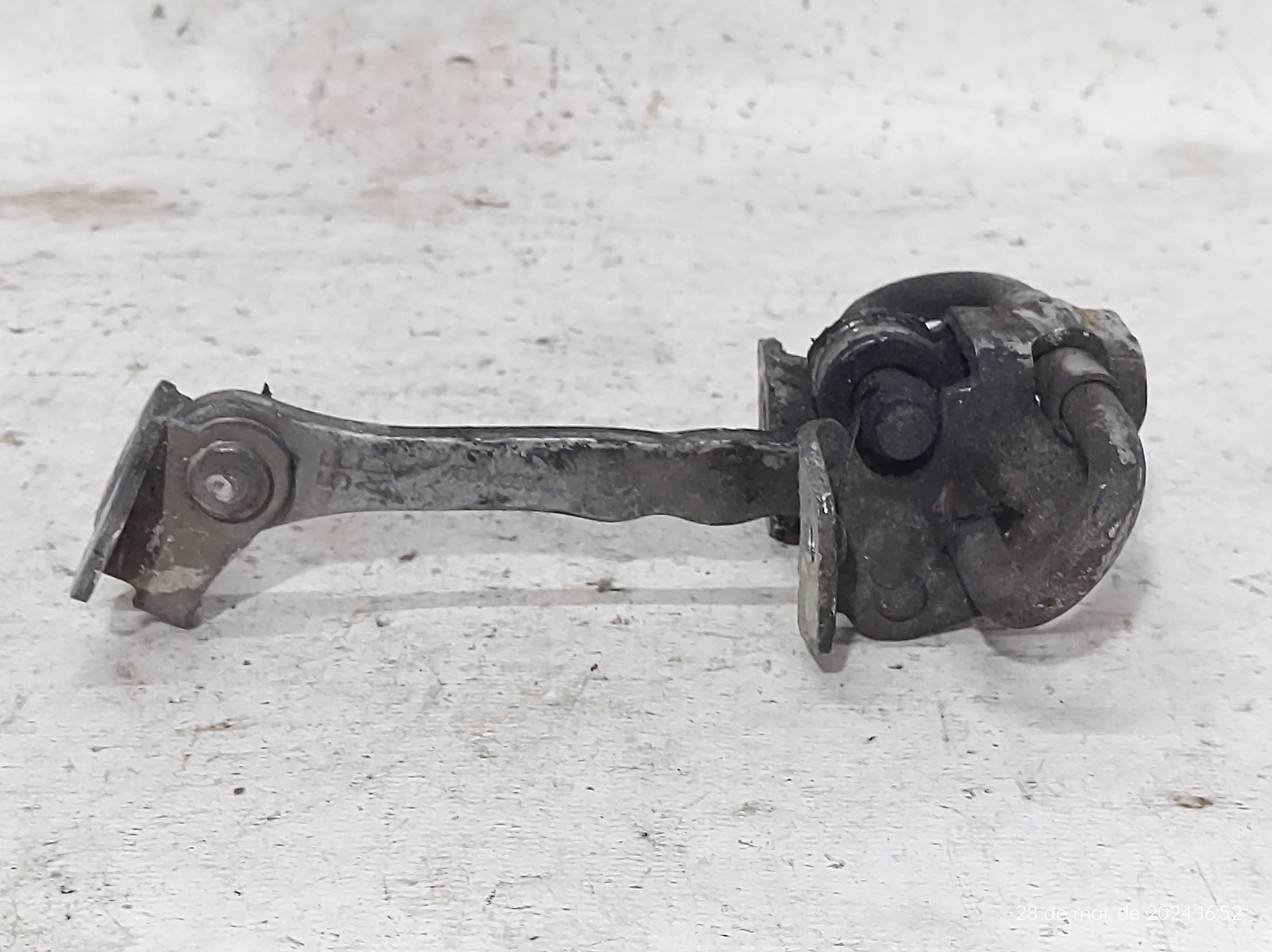 Limitador Porta Dianteira Direita Palio 04 A08 46844990 5