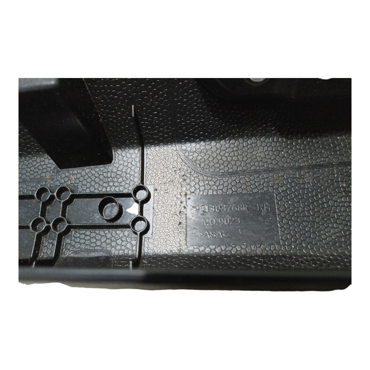 Moldura Superior Caçamba Lado Direito Renault Oroch 15/02 6