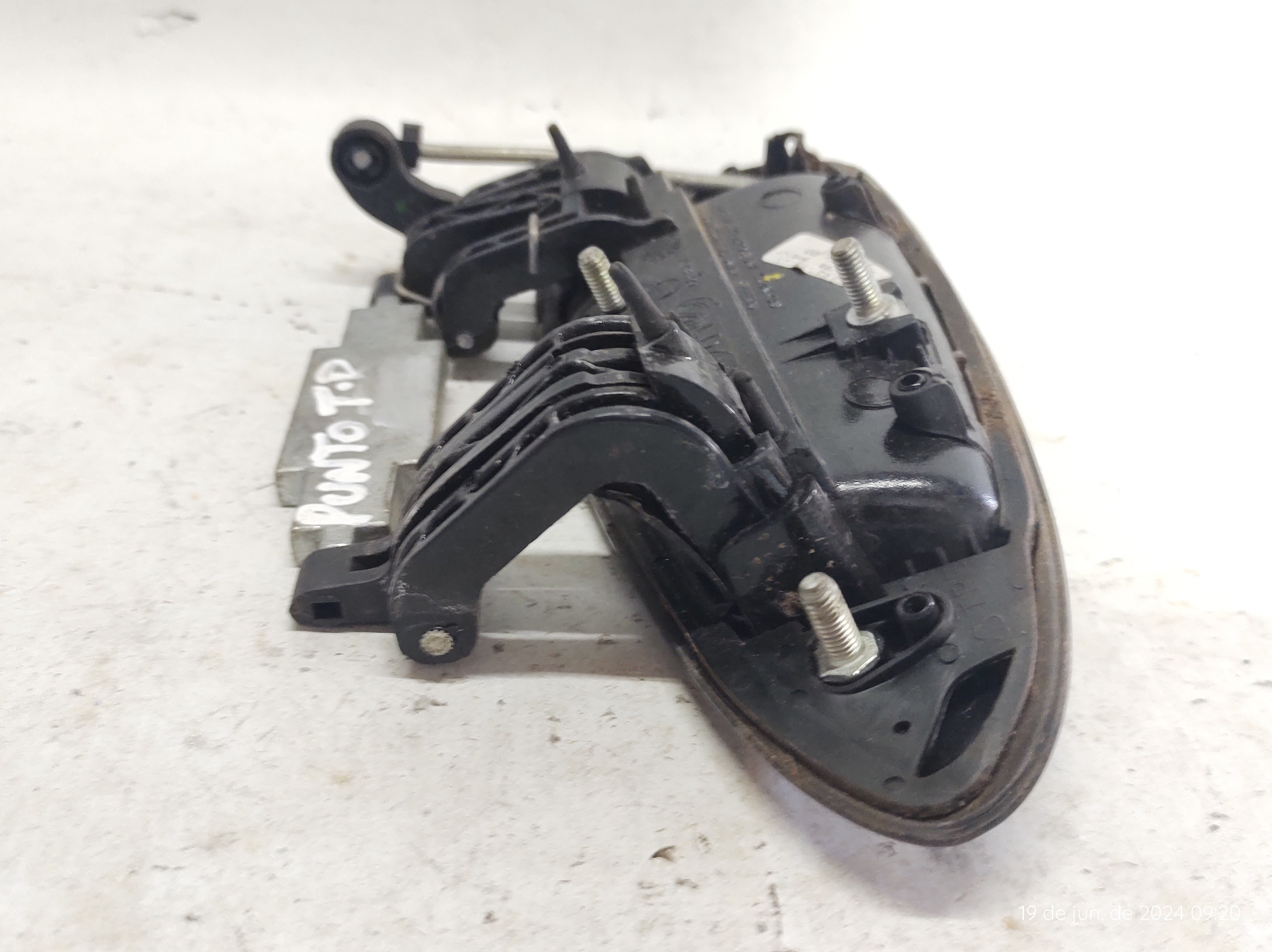 Macaneta Ext Traseria Direita Punto Linea 9 A 16 735429620 Preto Traseira 6