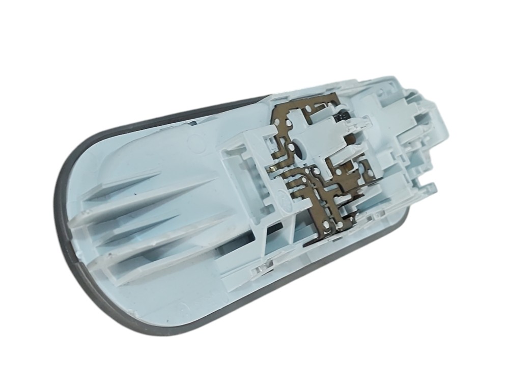 Luz Teto Cortesia Nissan March 2012 A 2016 4