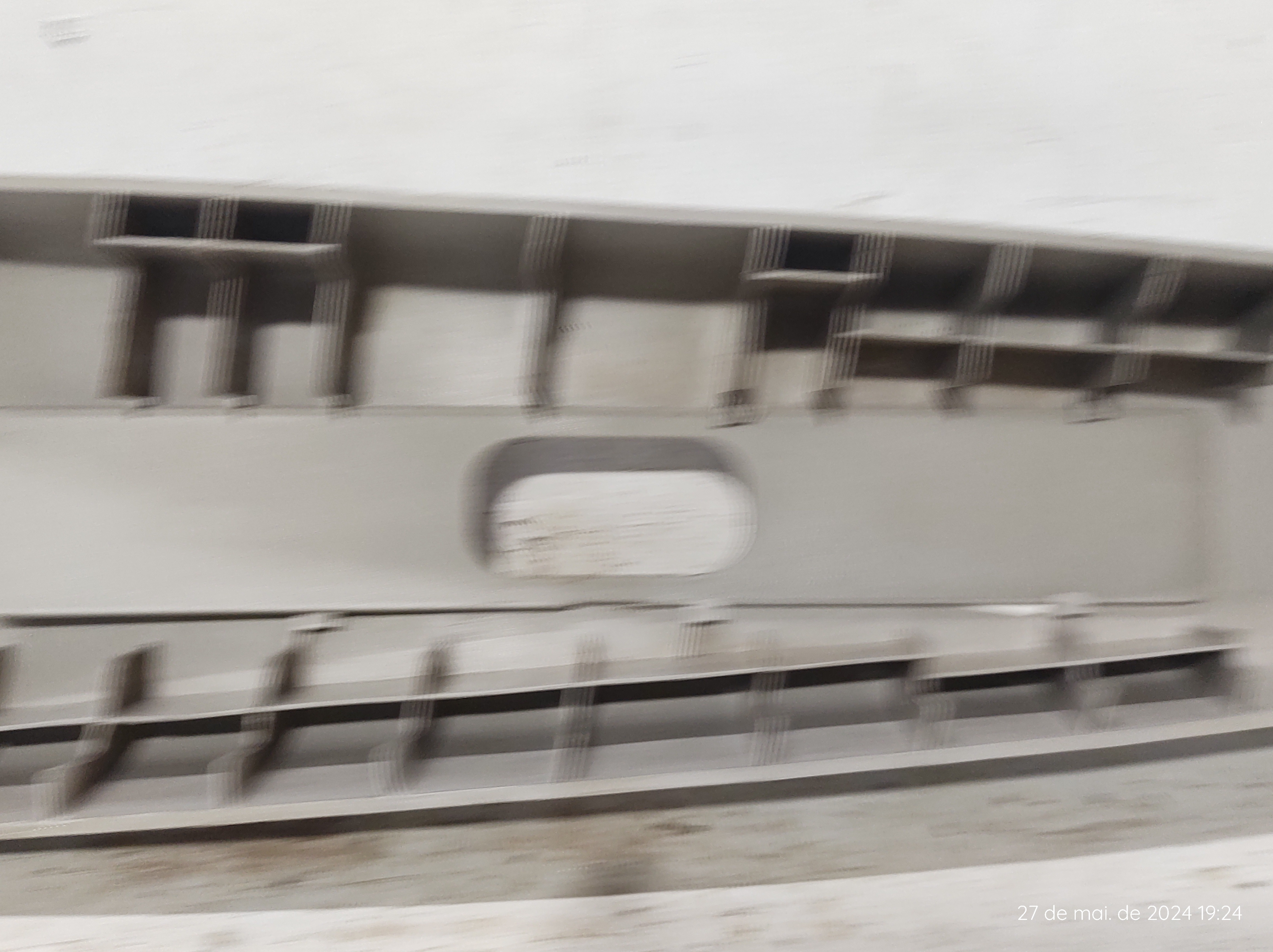 Moldura Direita Coluna Central Corolla 03 A 08 6241102090 6