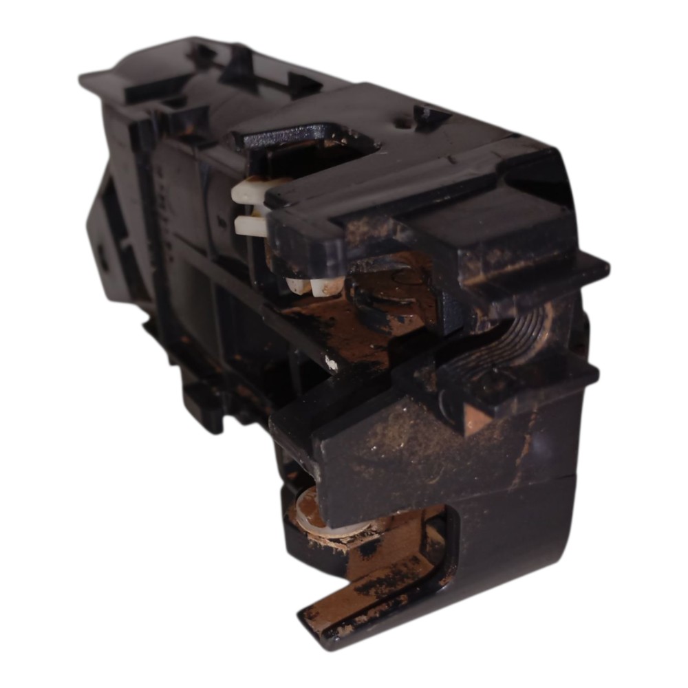 Maçaneta Tras Pajero Tr4 Esq 2003 2004 2005 2006 2007 2008 Preto Traseira 3