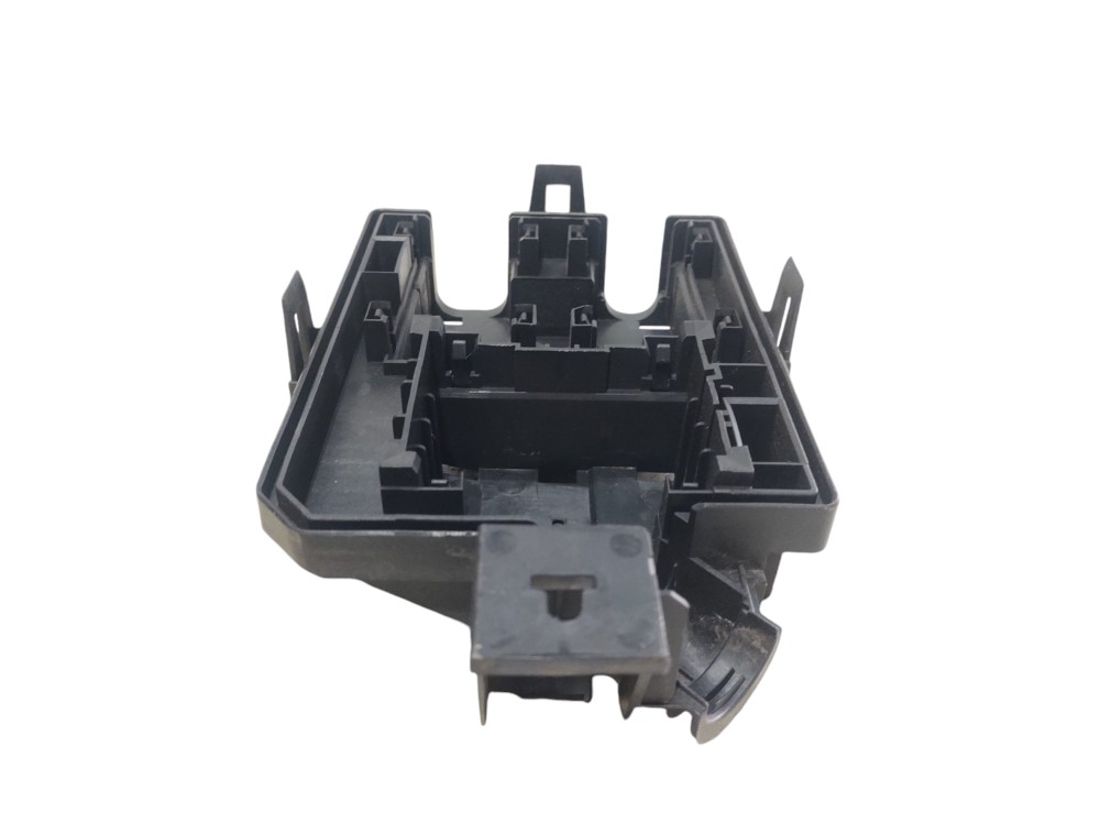 Carcaça Suporte Caixa Fusíveis Onix Prisma Cobalt 2019 A 20 2