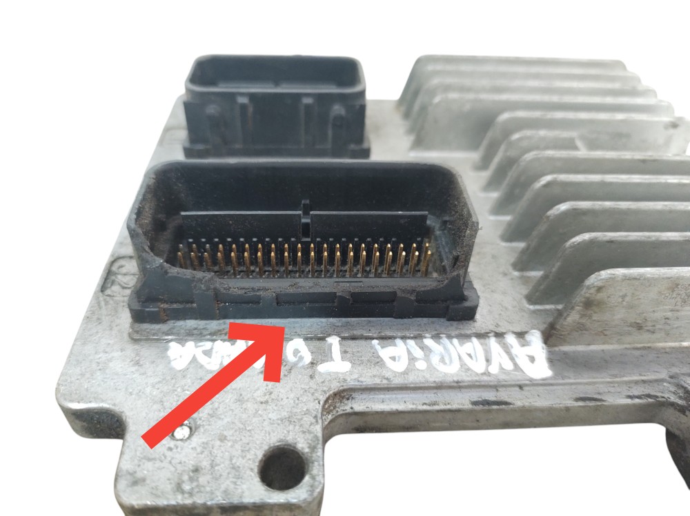 Módulo injeção eletrônica spin 1.8 2015 12657461 c avaria 3