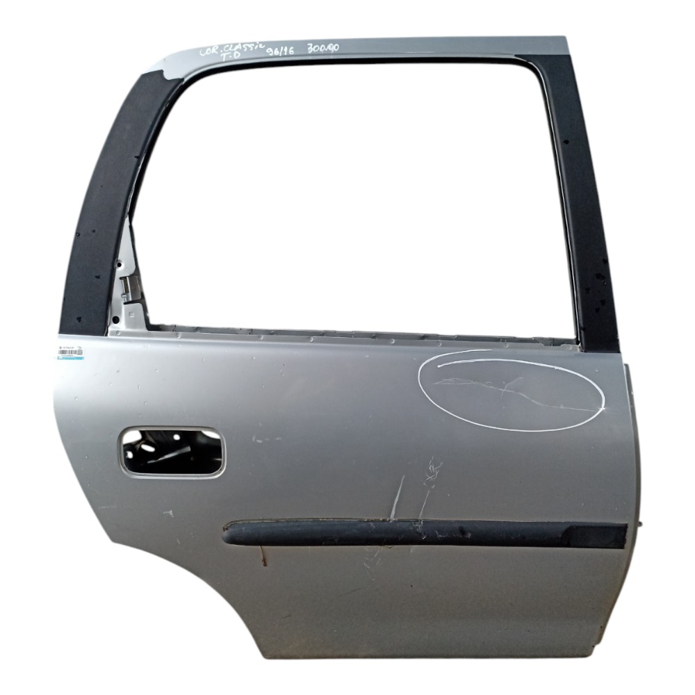 Porta Traseira Direita Corsa Classic Com Detalhe 1996/2016 Traseira Direito Prata 1