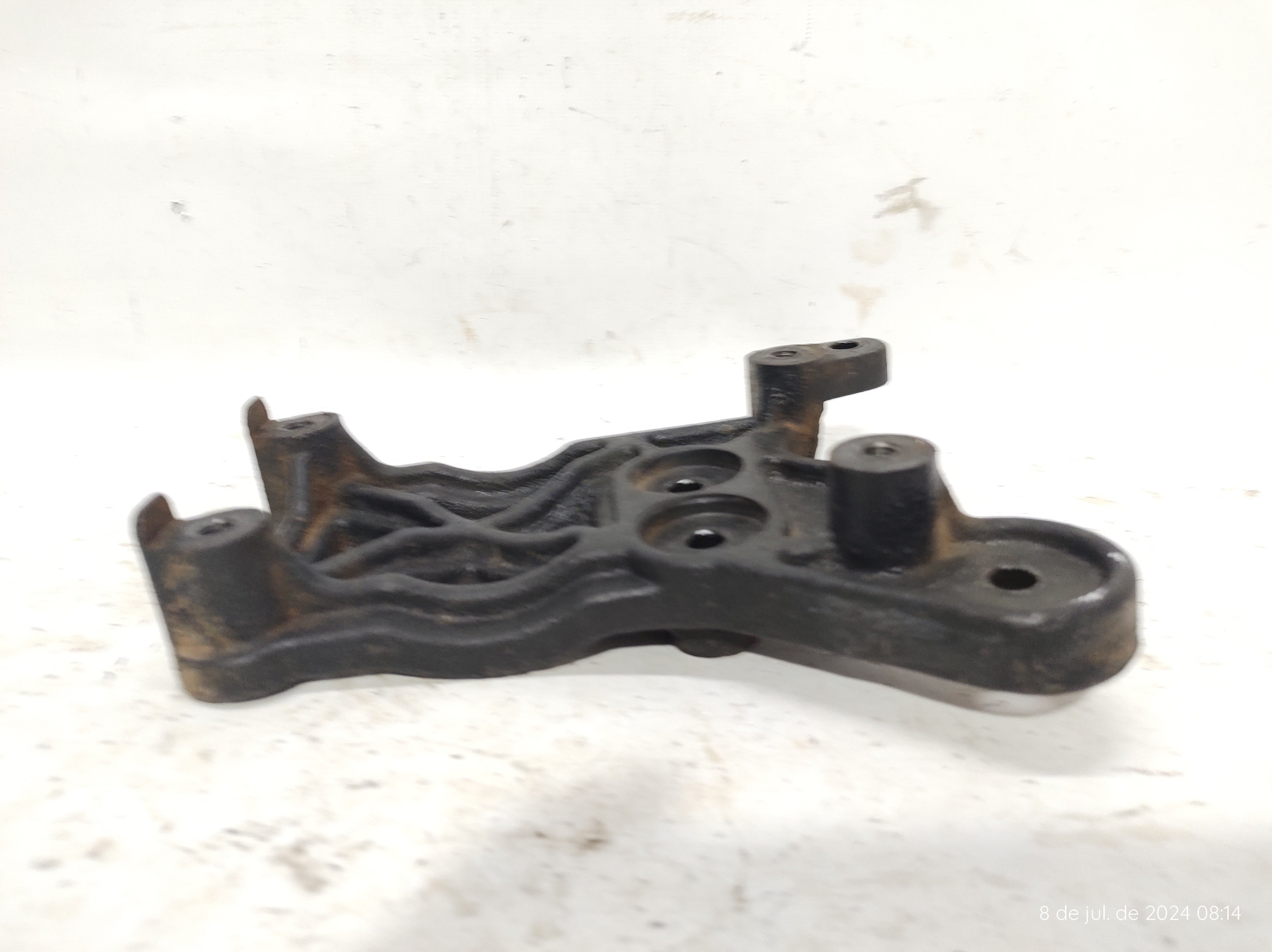 Suporte Compressor Ar Condicionado Jac J3 11a 15 810420u8020 3