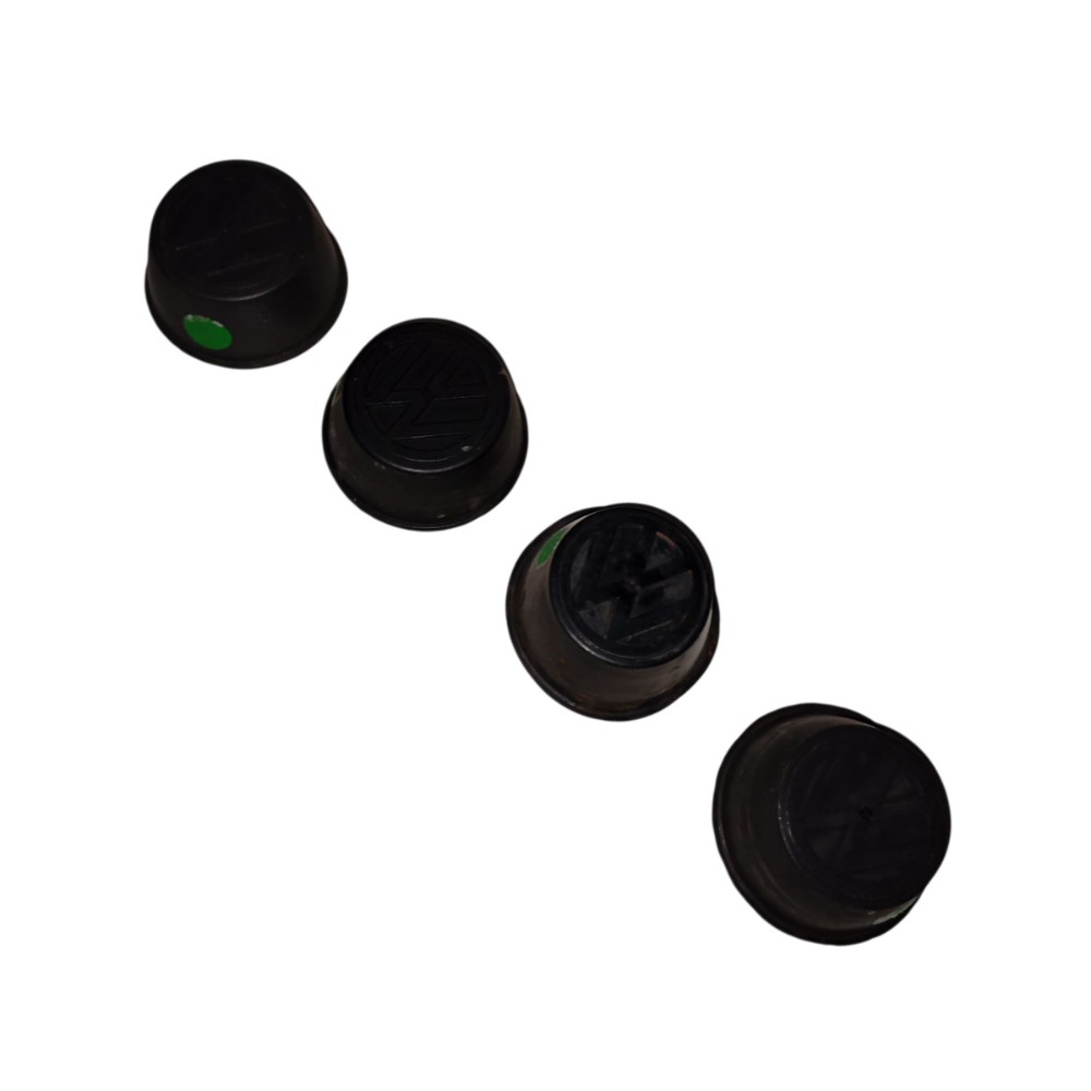 Kit Calota Roda Brasília Kombi Fusca Gol Passat Zba601171 Preto
