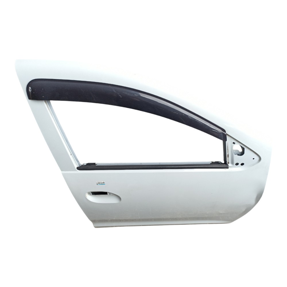 Porta Dianteira Direita Sandero 2015 A 2019 Com Avaria  Dianteira Direito Branco 2